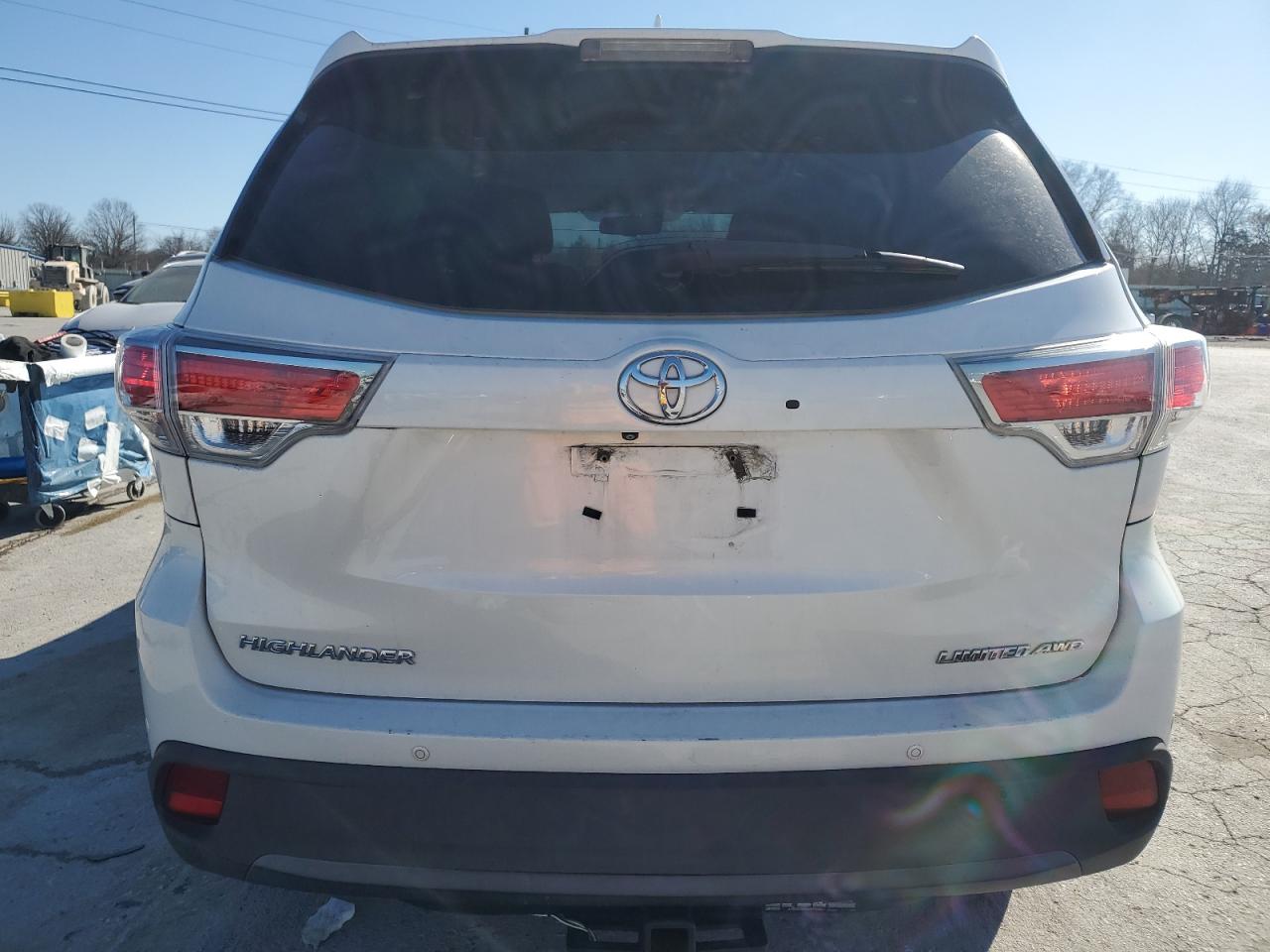 2014 Toyota Highlander - Image 6