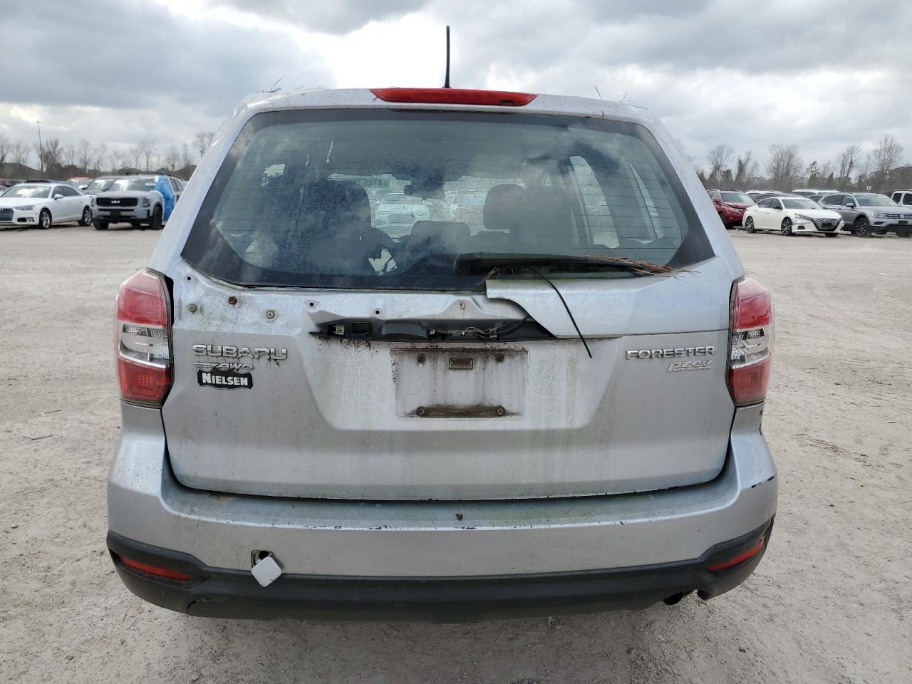 2014 Subaru Forester - Image 6