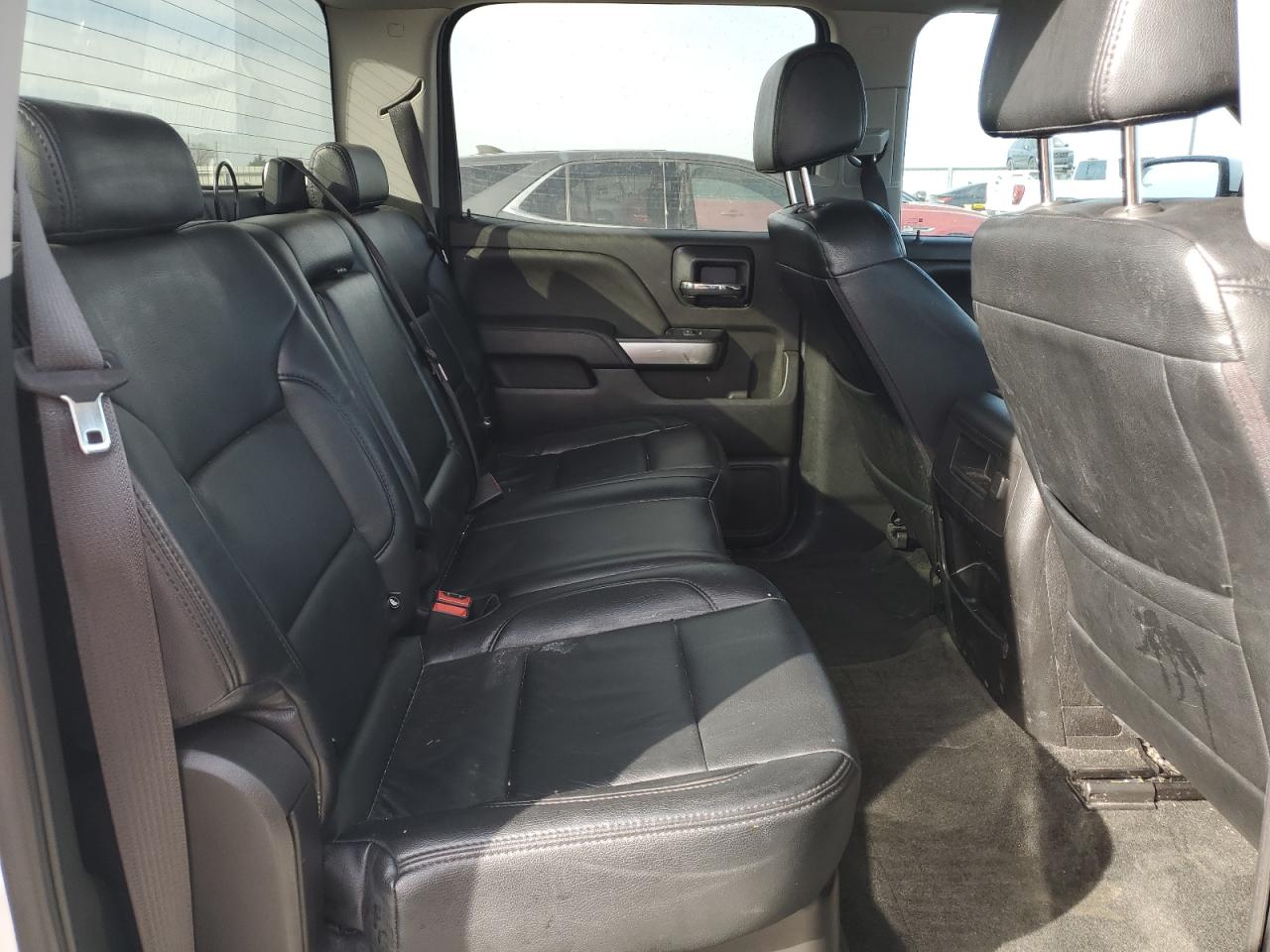 2018 Chevrolet Silverado - Image 10