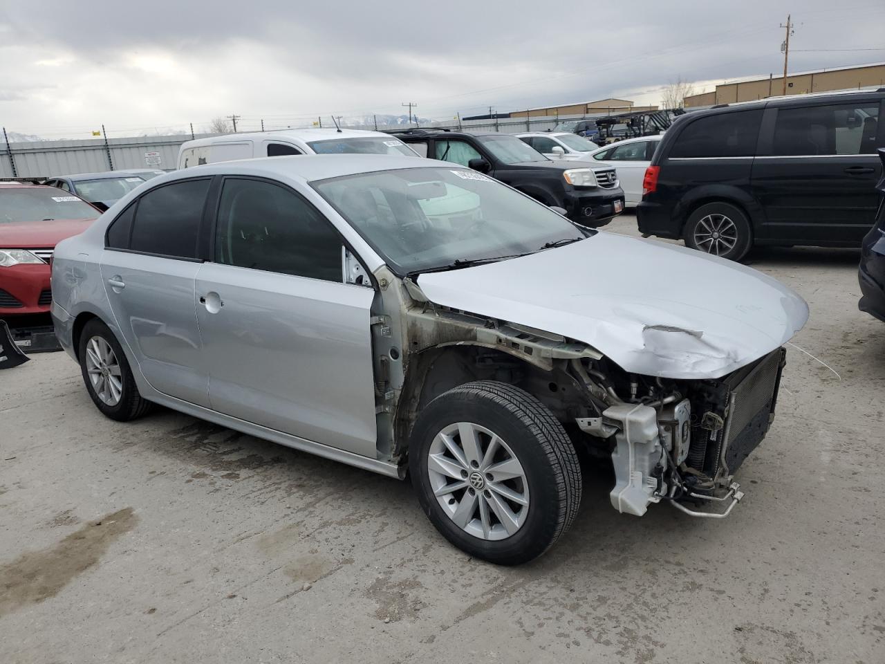 2016 Volkswagen Jetta - Image 4
