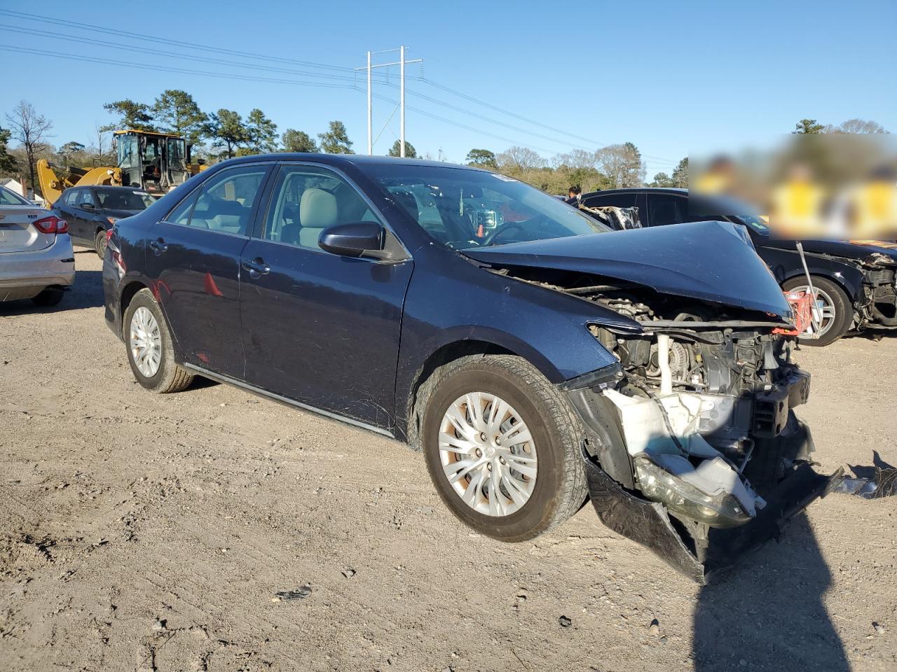 2014 Toyota Camry - Image 4