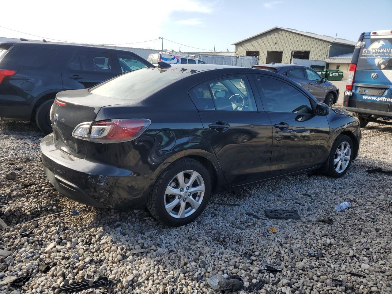 2011 Mazda 3 - Image 3