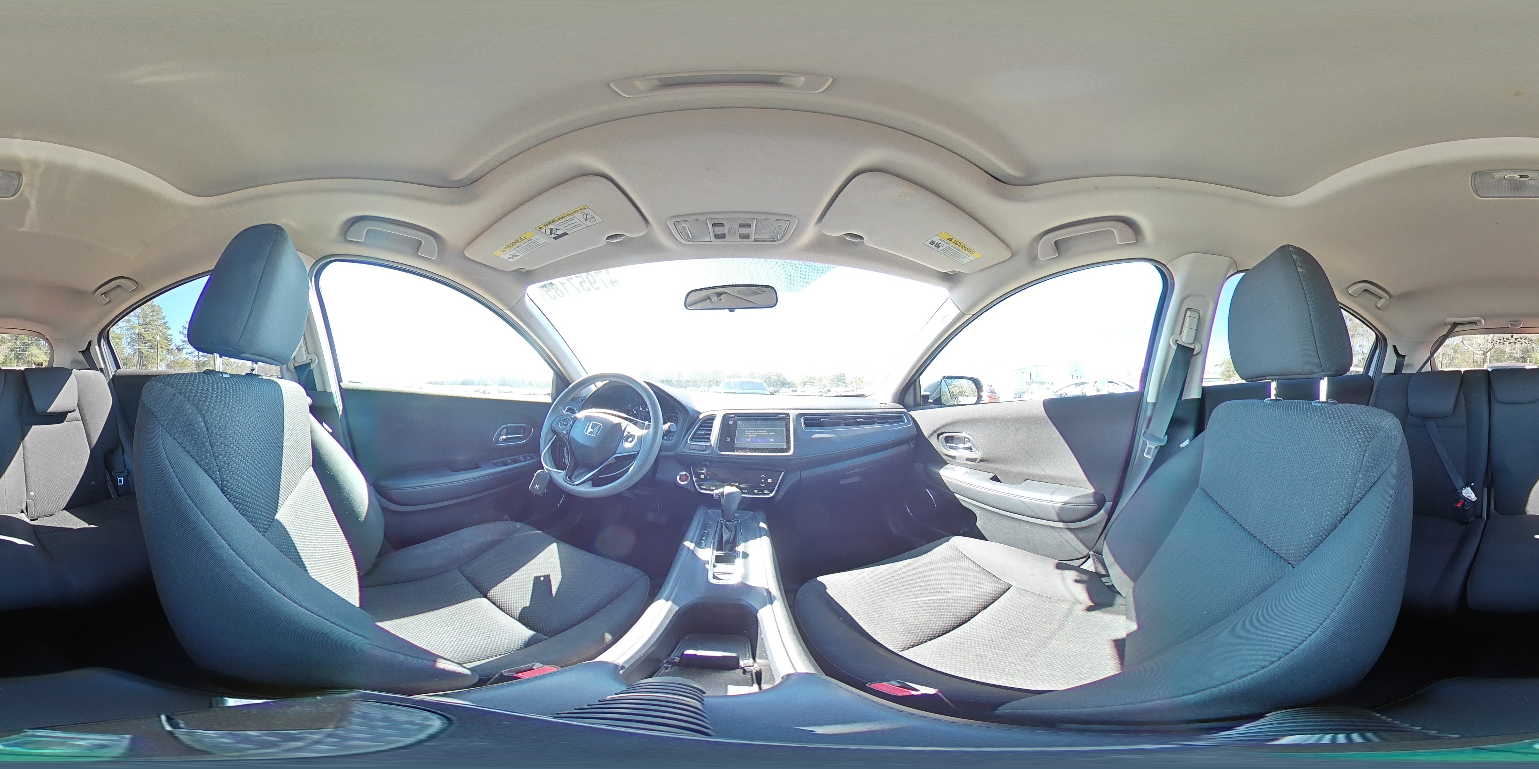 2017 Honda HR-V - Image 16