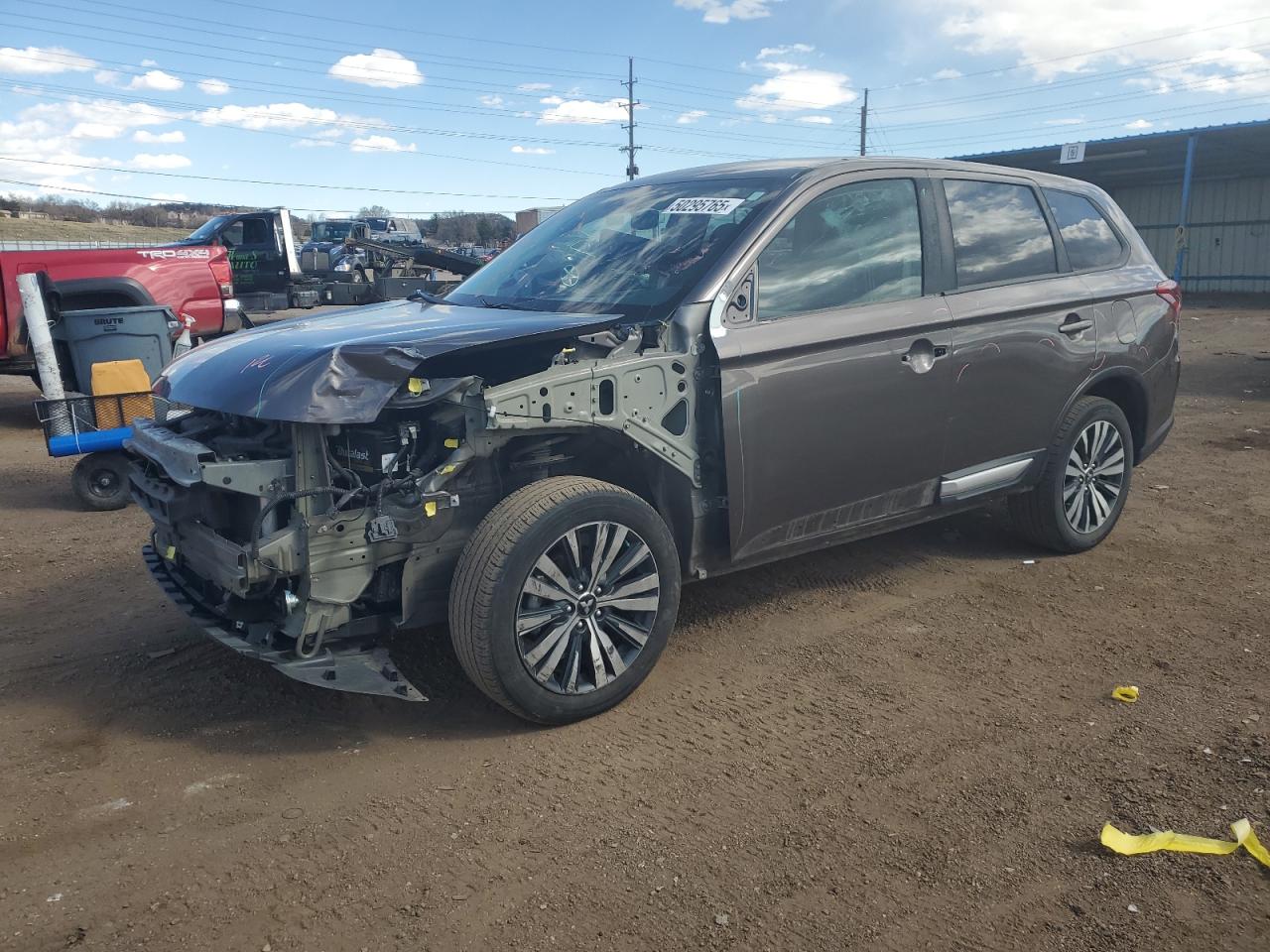 2020 Mitsubishi Outlander Se for Sale in Colorado Springs, CO - Front End