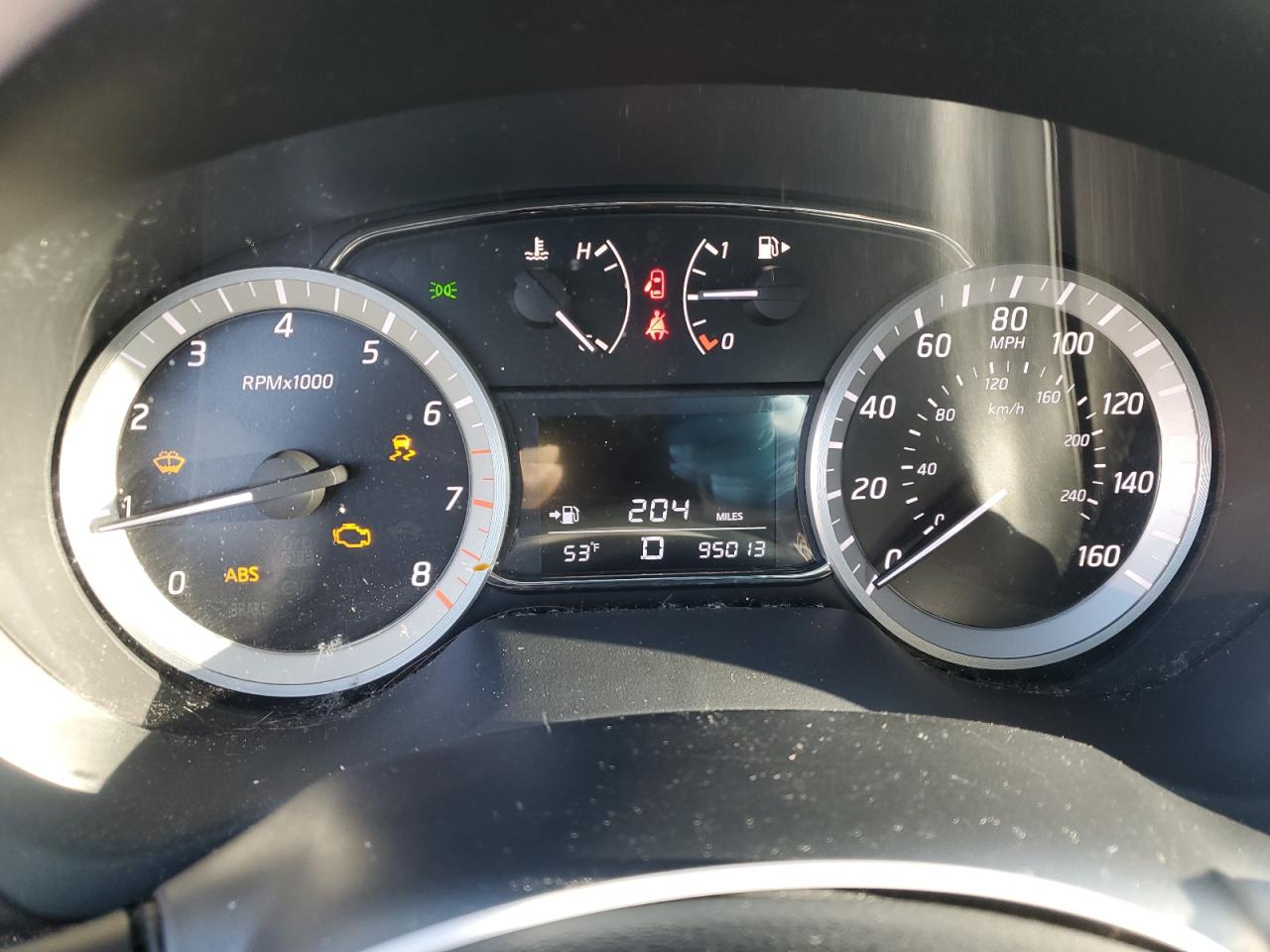 2015 Nissan Sentra - Image 9