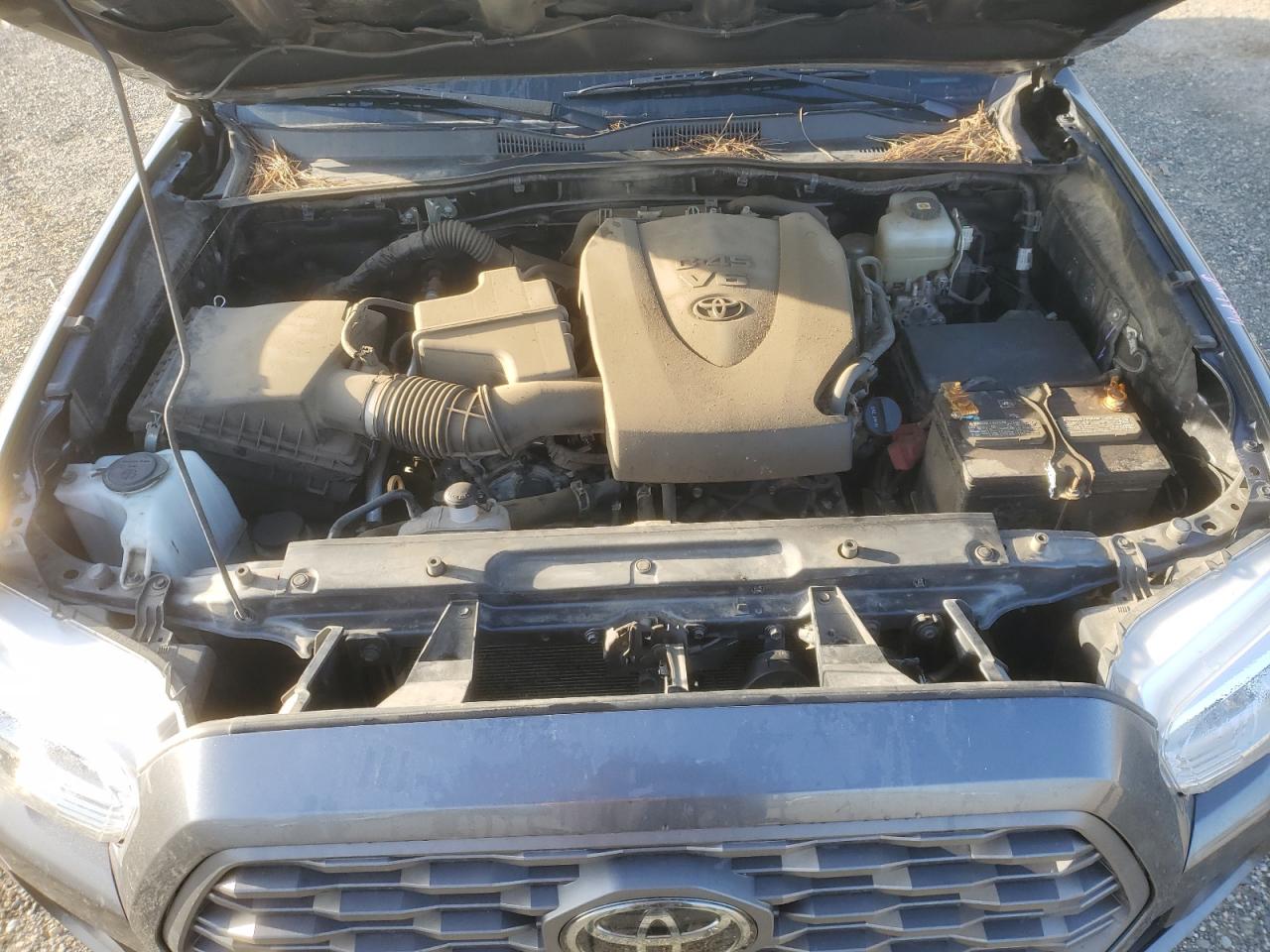 2021 Toyota Tacoma - Image 13