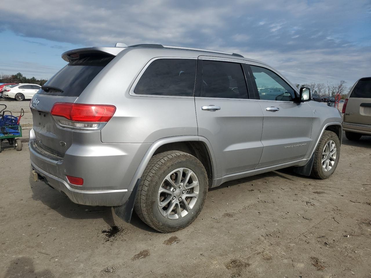 2016 Jeep Grand Cherokee - Image 3