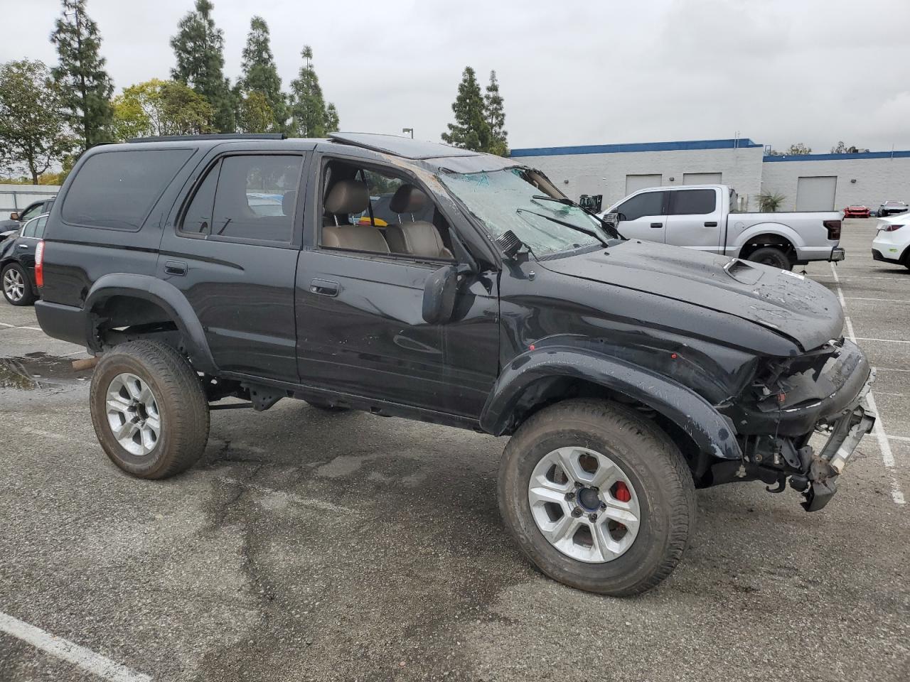 2001 Toyota 4Runner - Image 4