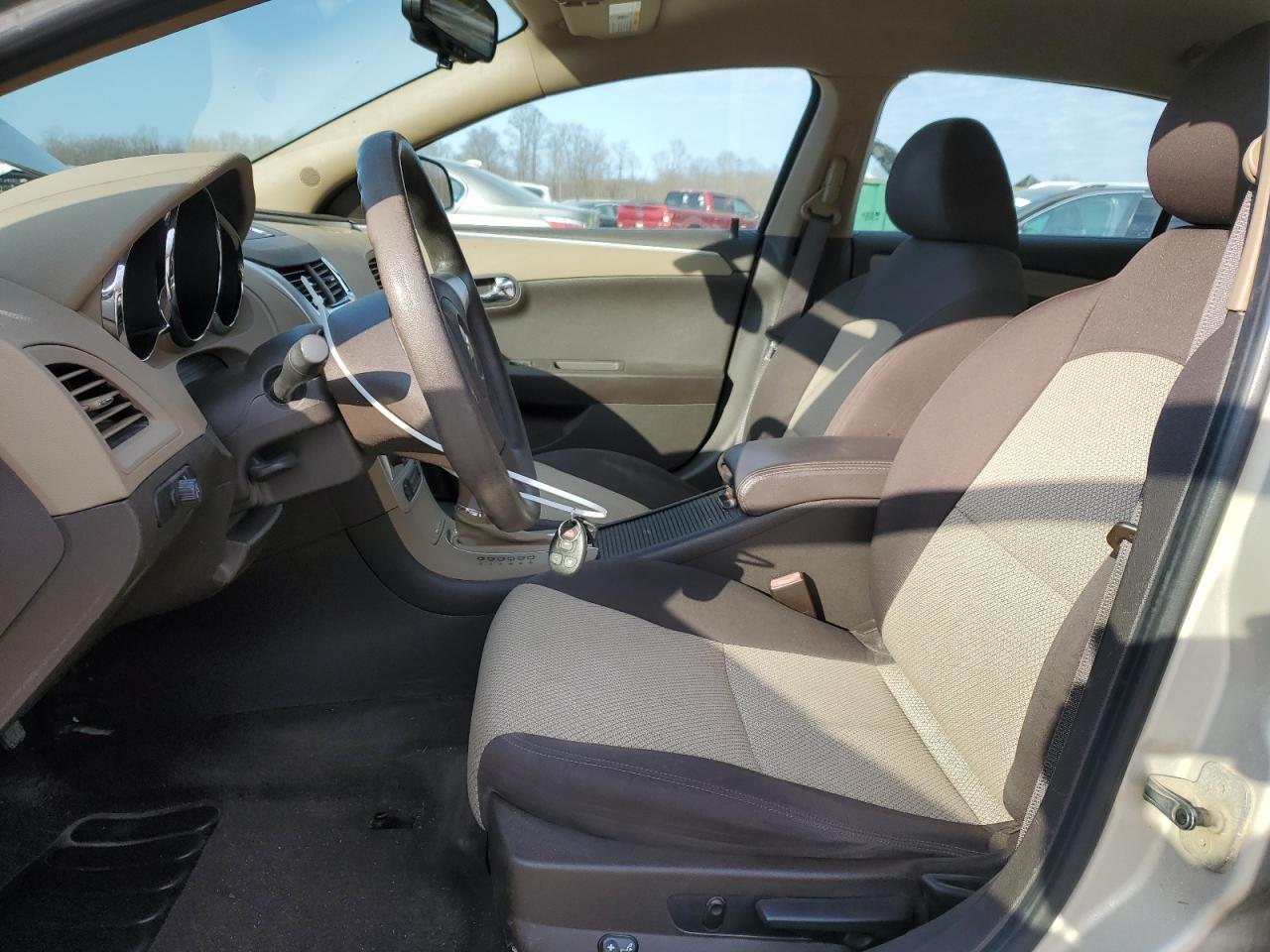 2010 Chevrolet Malibu - Image 7
