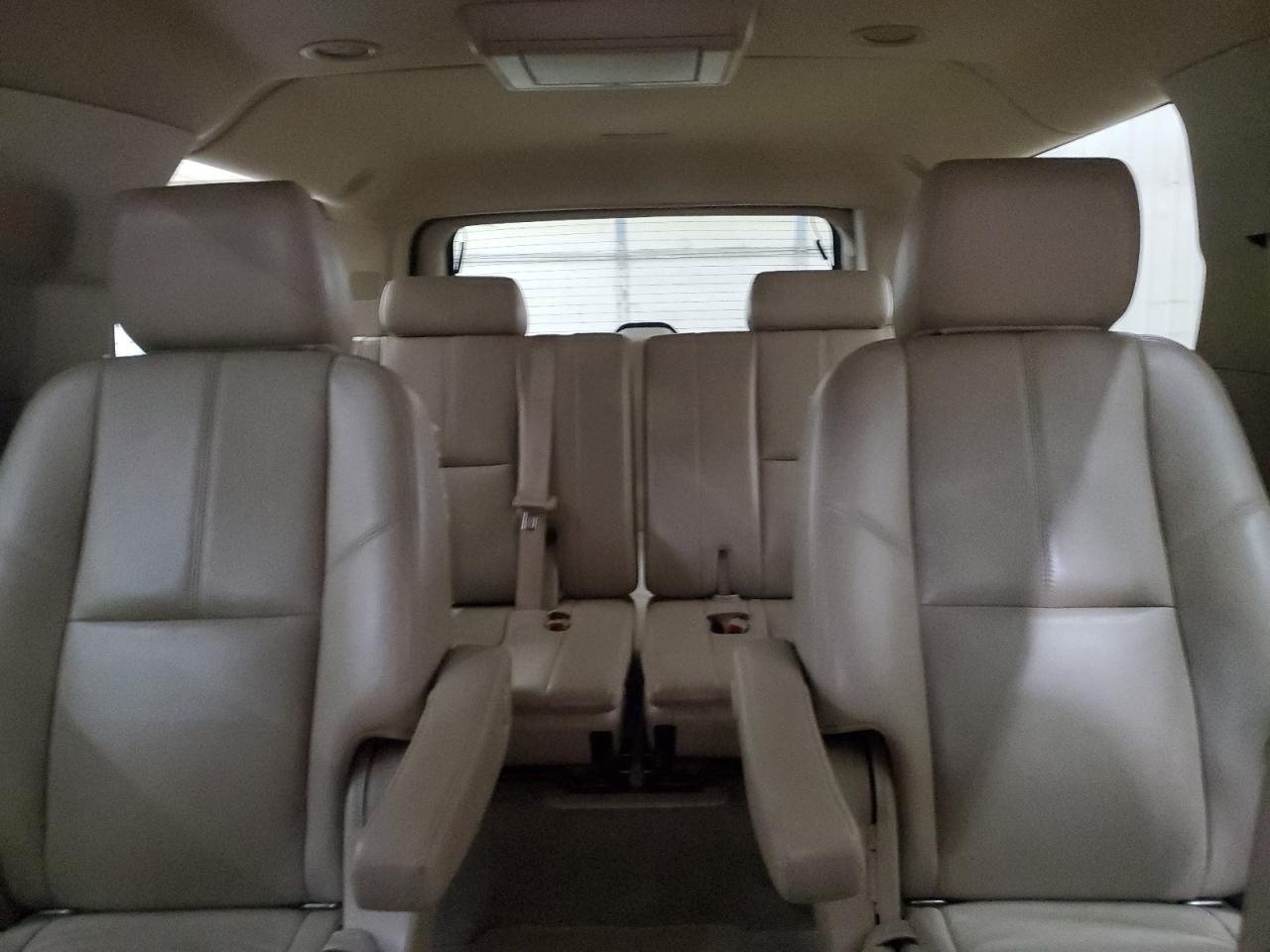 2013 GMC Yukon Xl K1500 Slt VIN: 1GKS2KE73DR266610 Lot: 49586825