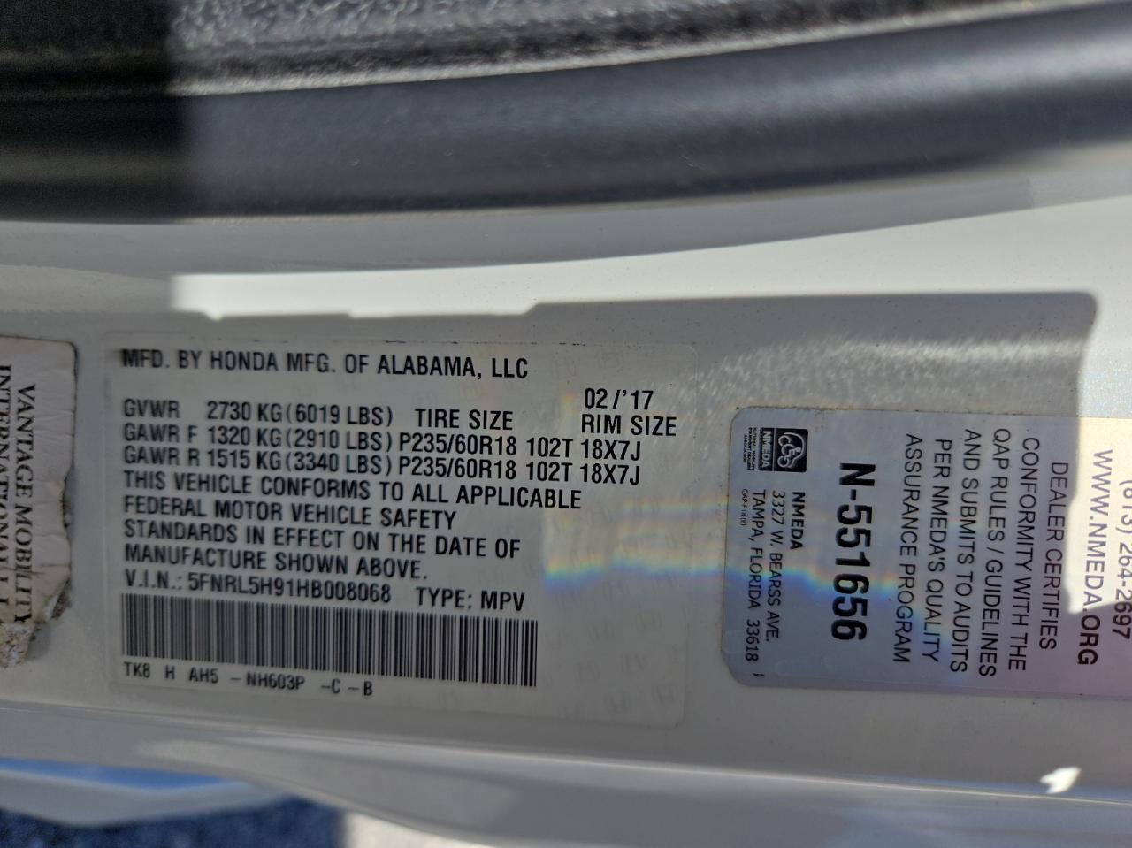 2017 Honda Odyssey - Image 10
