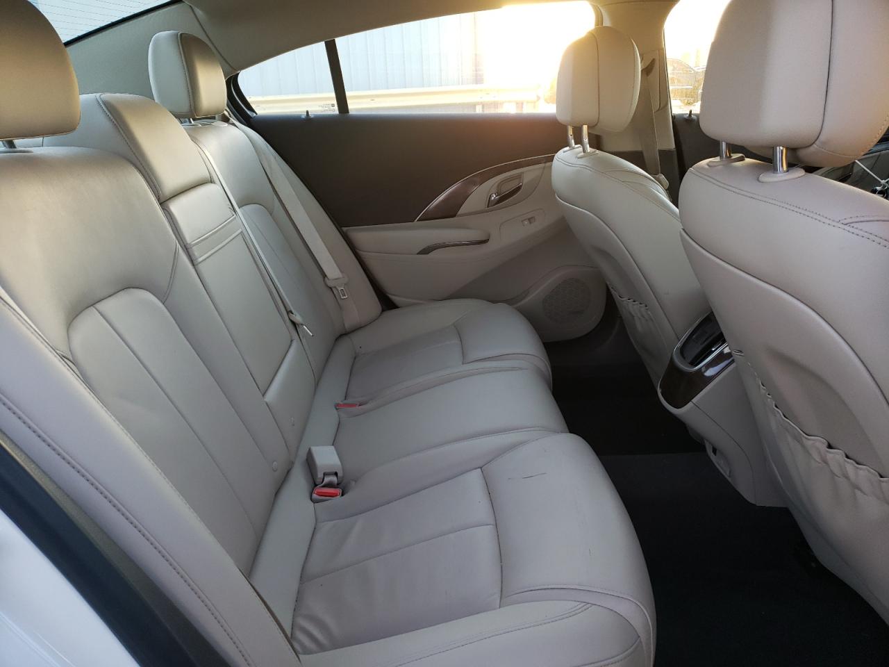 2014 Buick LaCrosse - Image 10