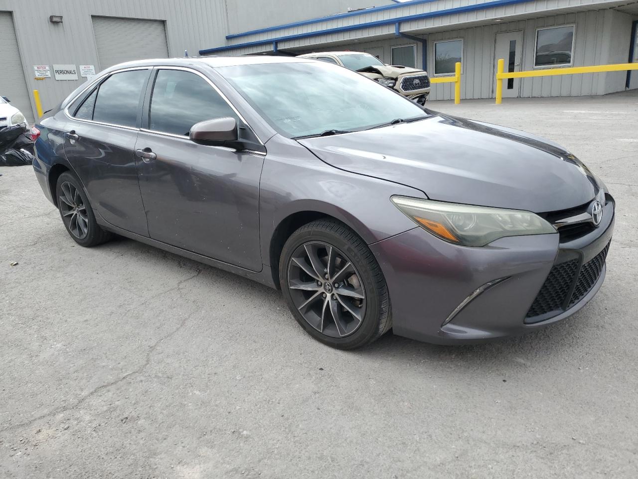 2015 Toyota Camry - Image 4