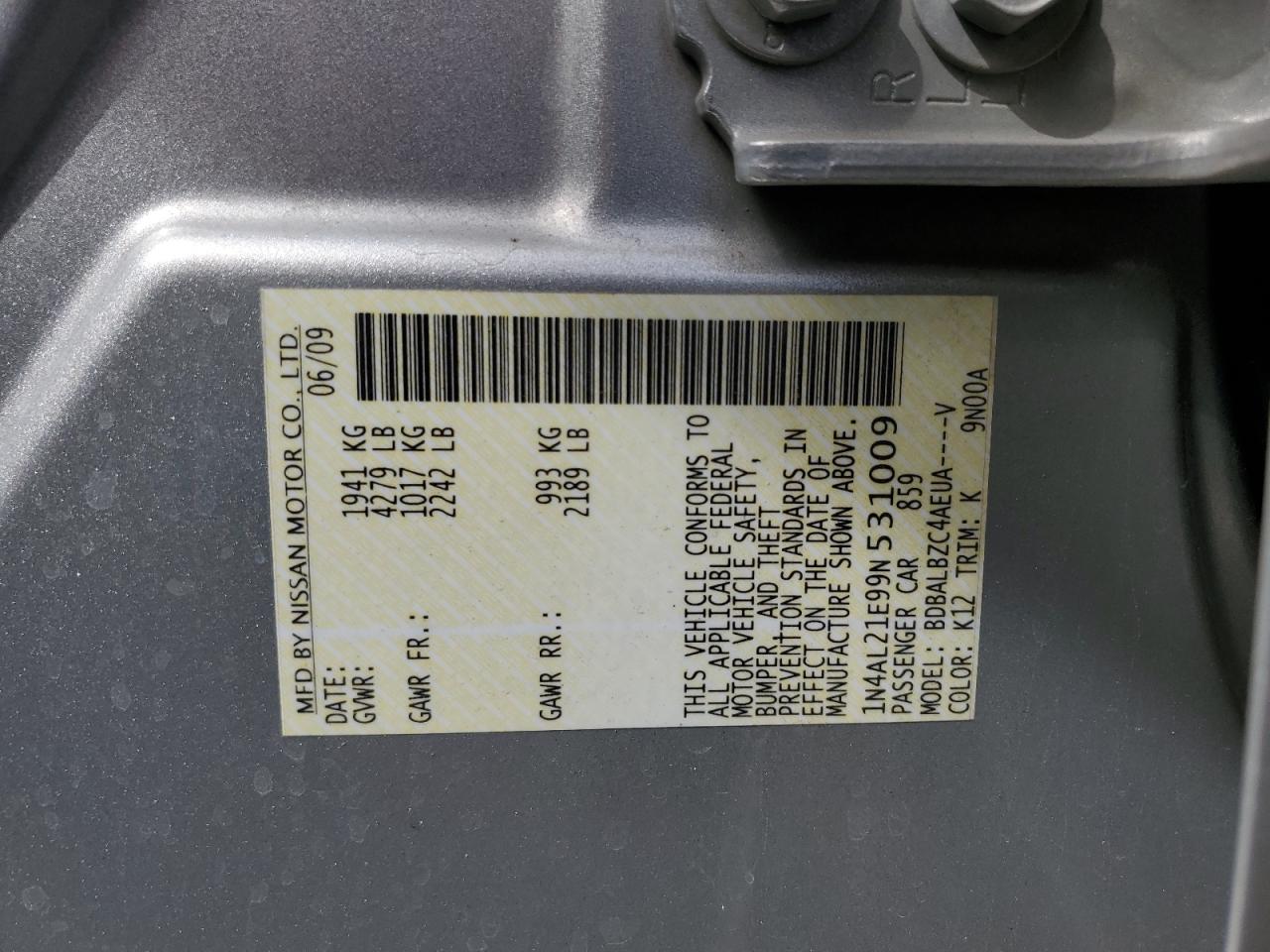 2009 Nissan Altima - Image 12