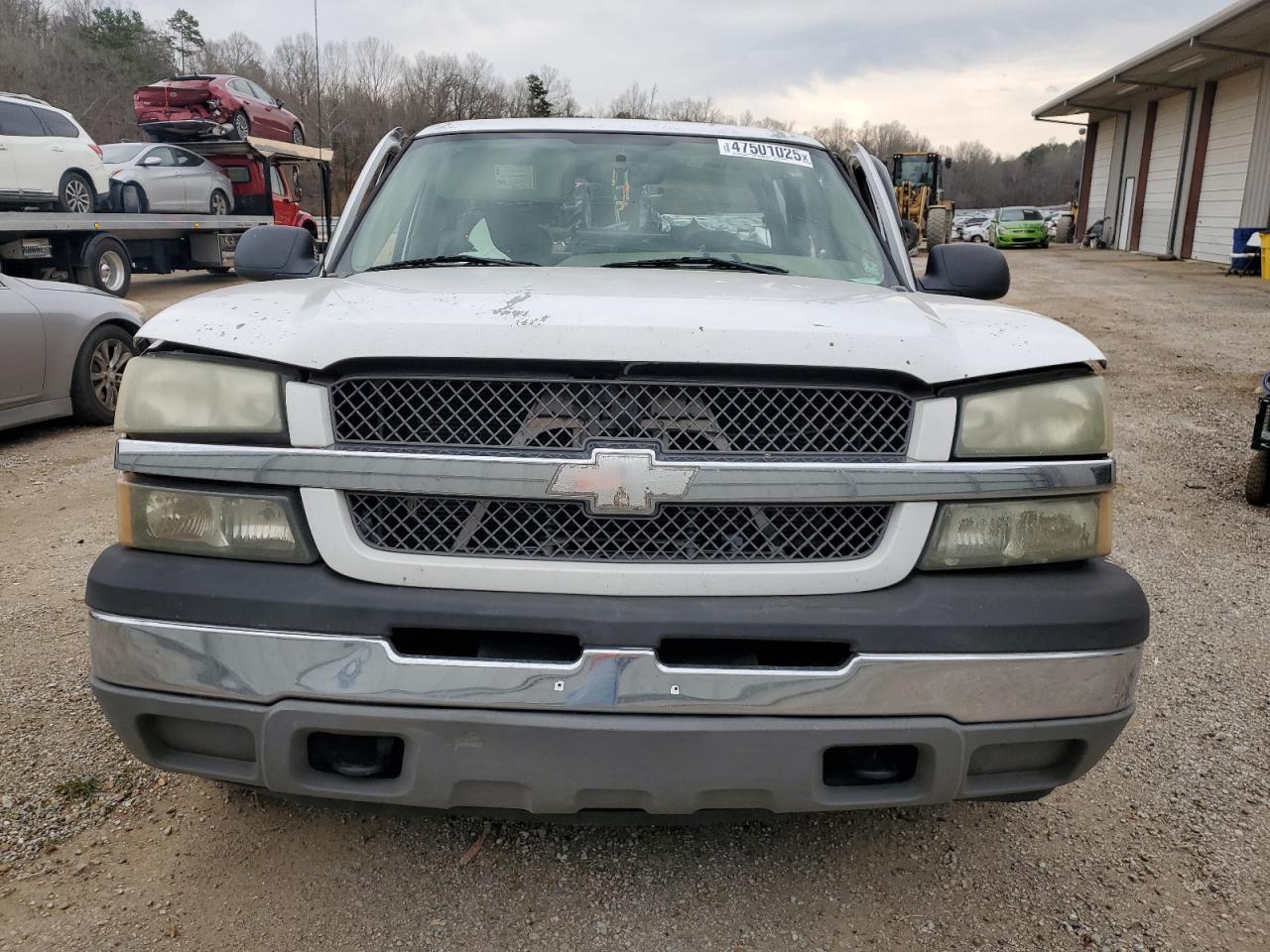 2005 Chevrolet Silverado - Image 5