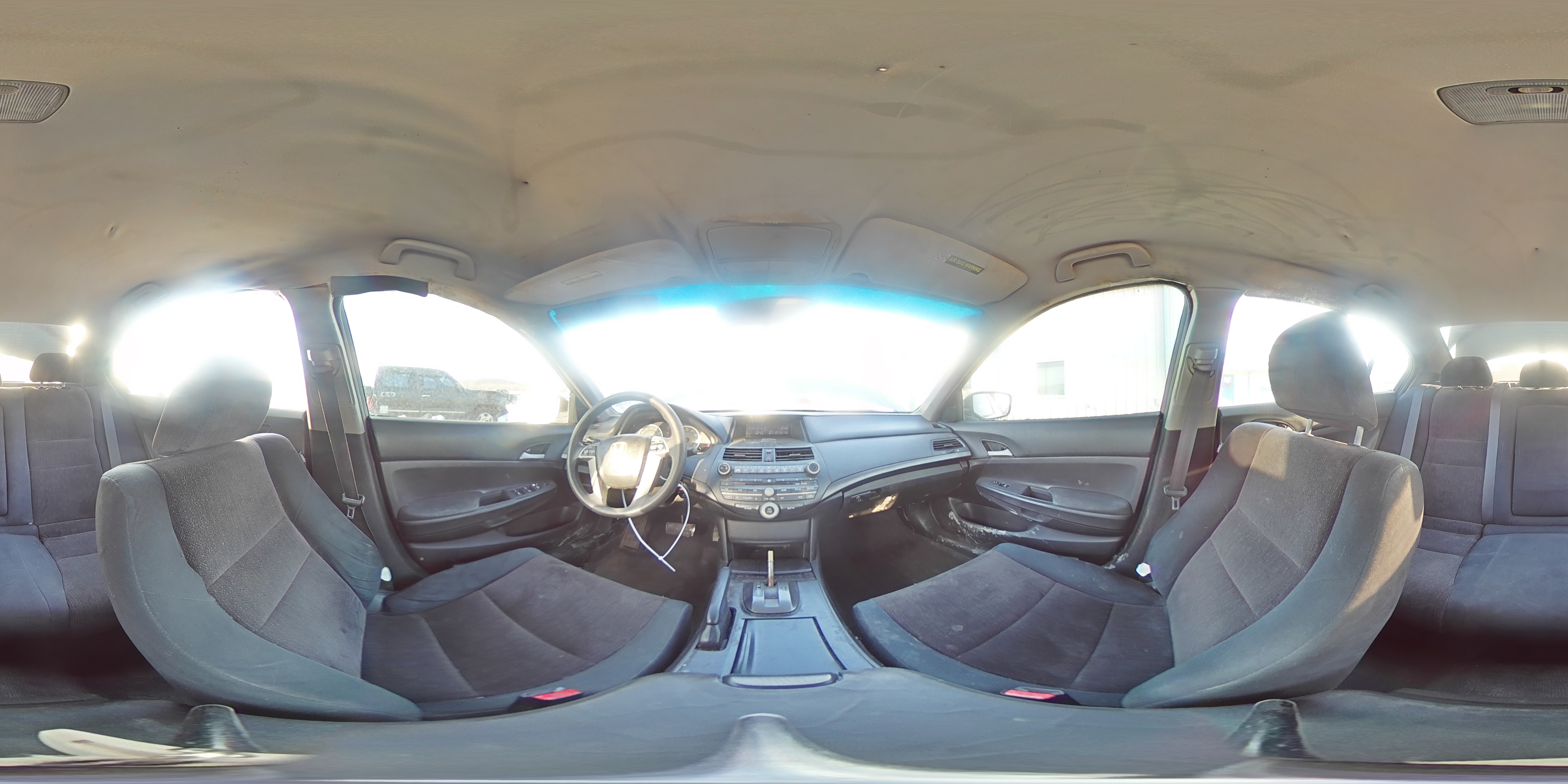 2010 Honda Accord - Image 12