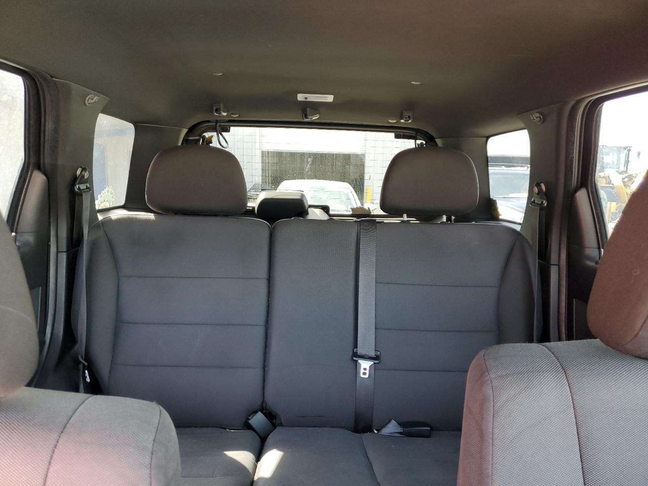 2011 Ford Escape - Image 10