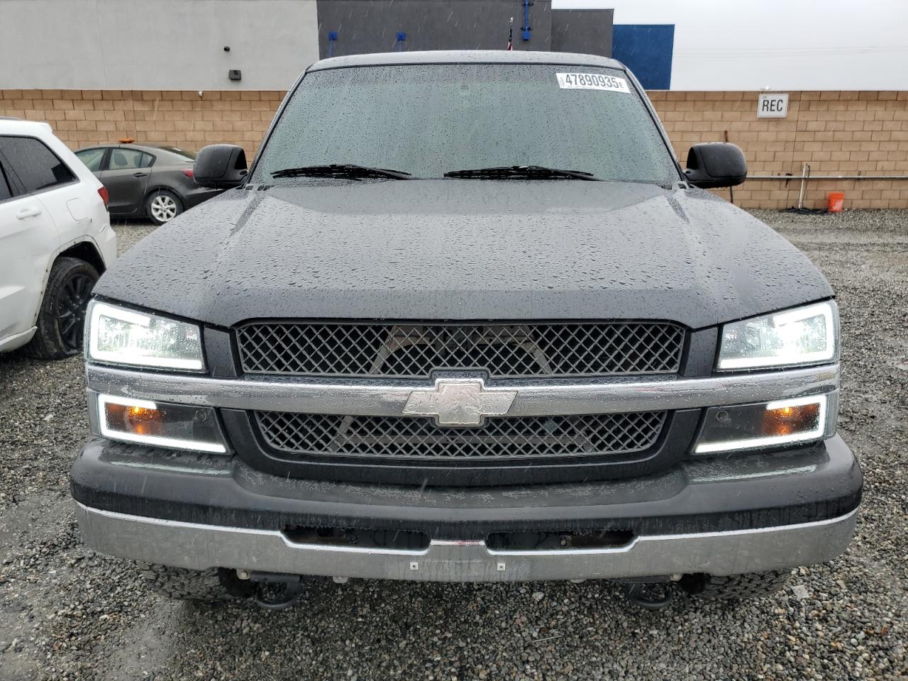 2003 Chevrolet Silverado - Image 5
