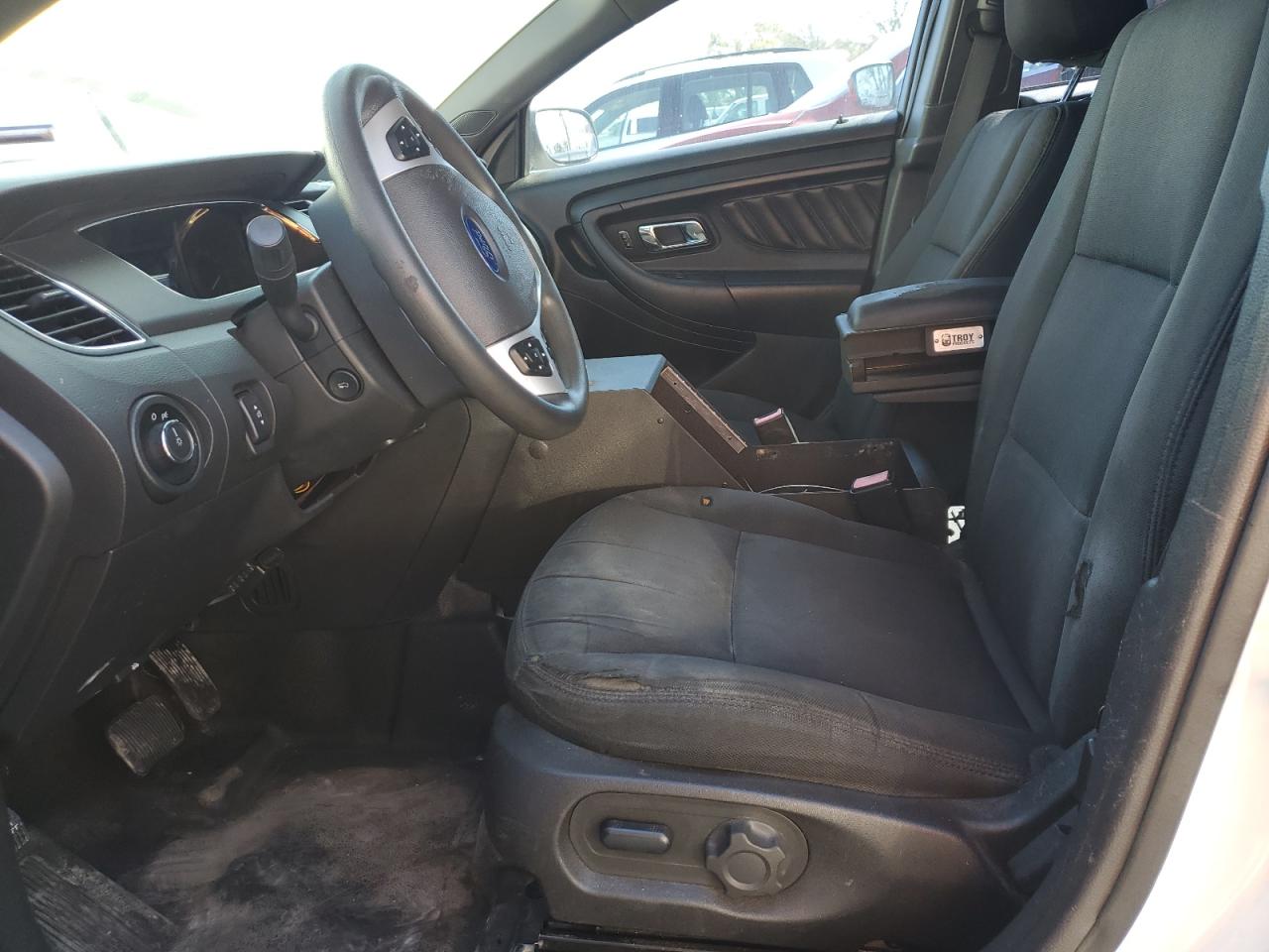 2015 Ford Taurus - Image 7