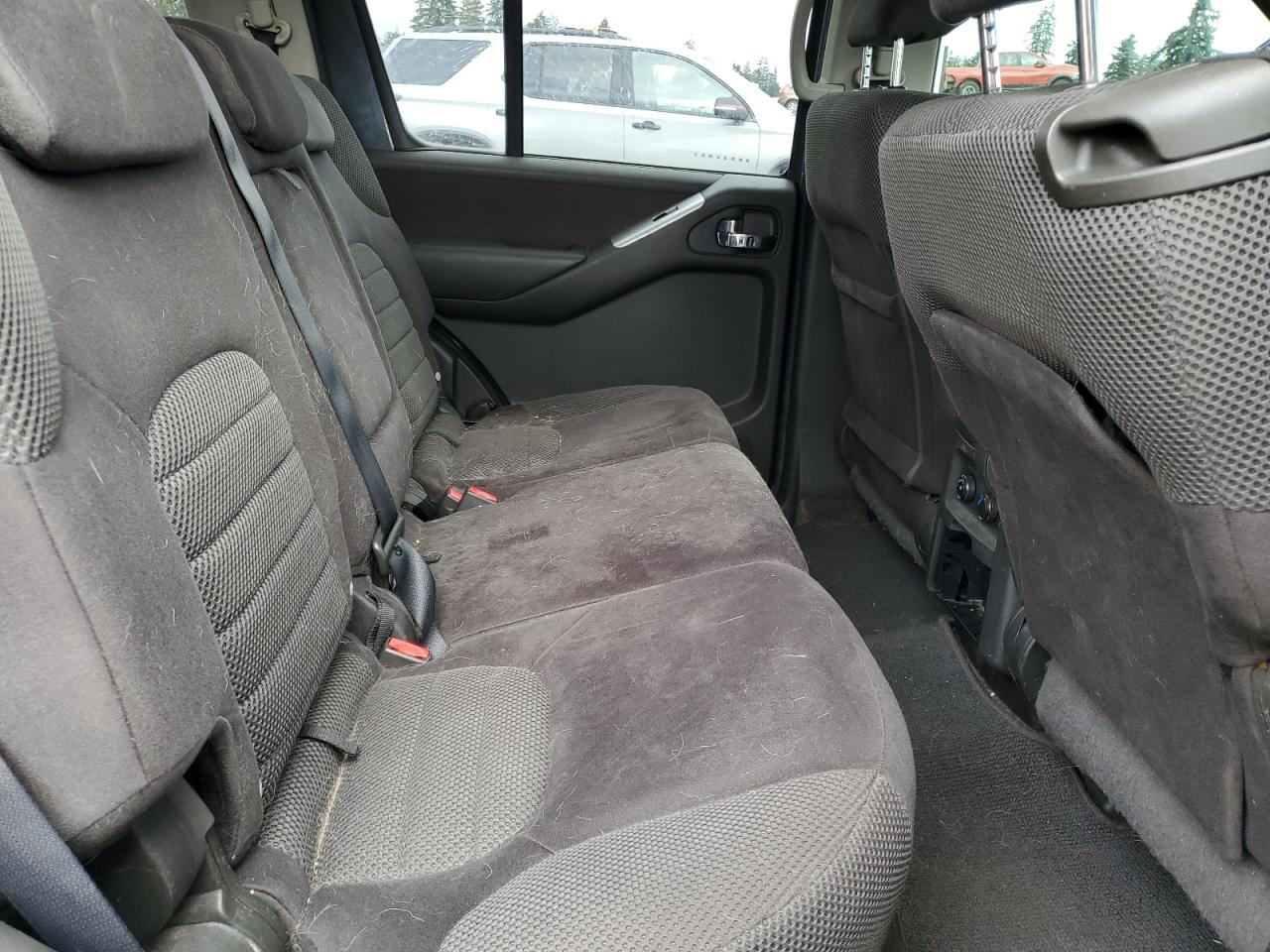 2011 Nissan Pathfinder - Image 11