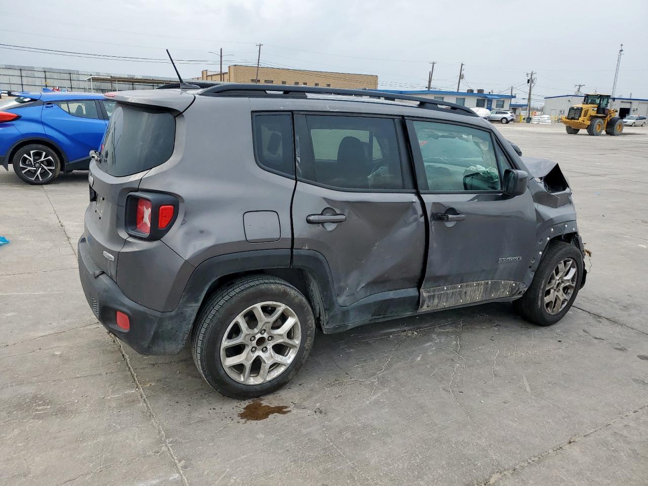 2017 Jeep Renegade - Image 3