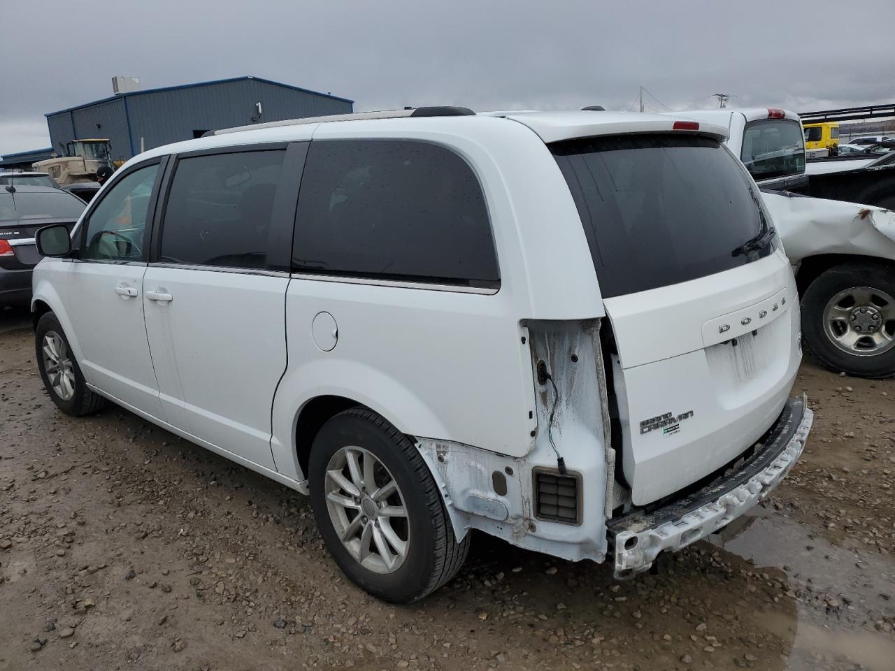 2019 Dodge Caravan - Image 2