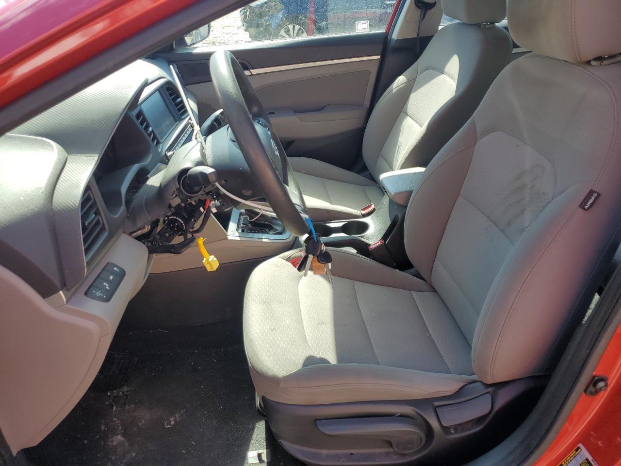 2020 Hyundai Elantra - Image 7