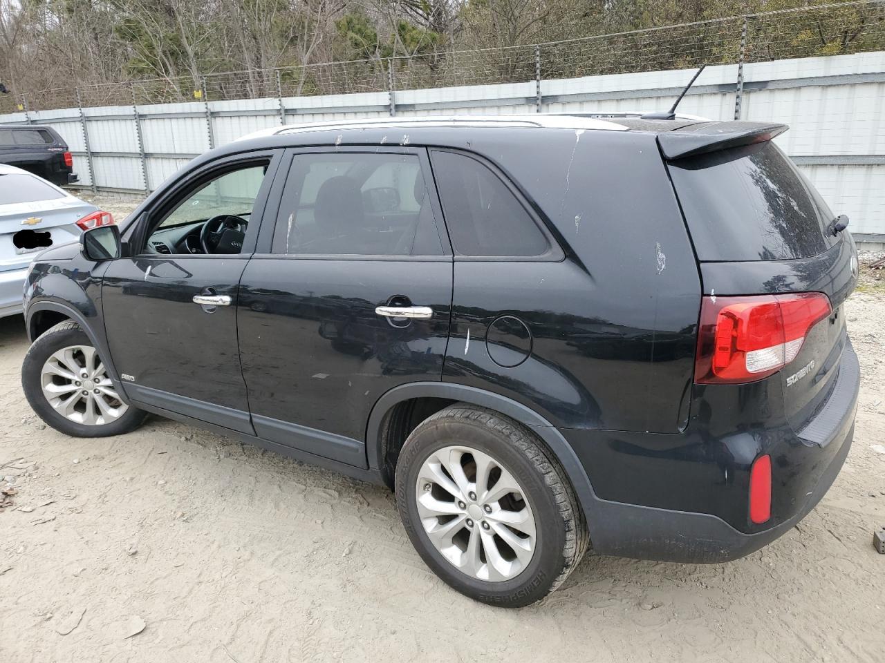 2014 Kia Sorento - Image 2