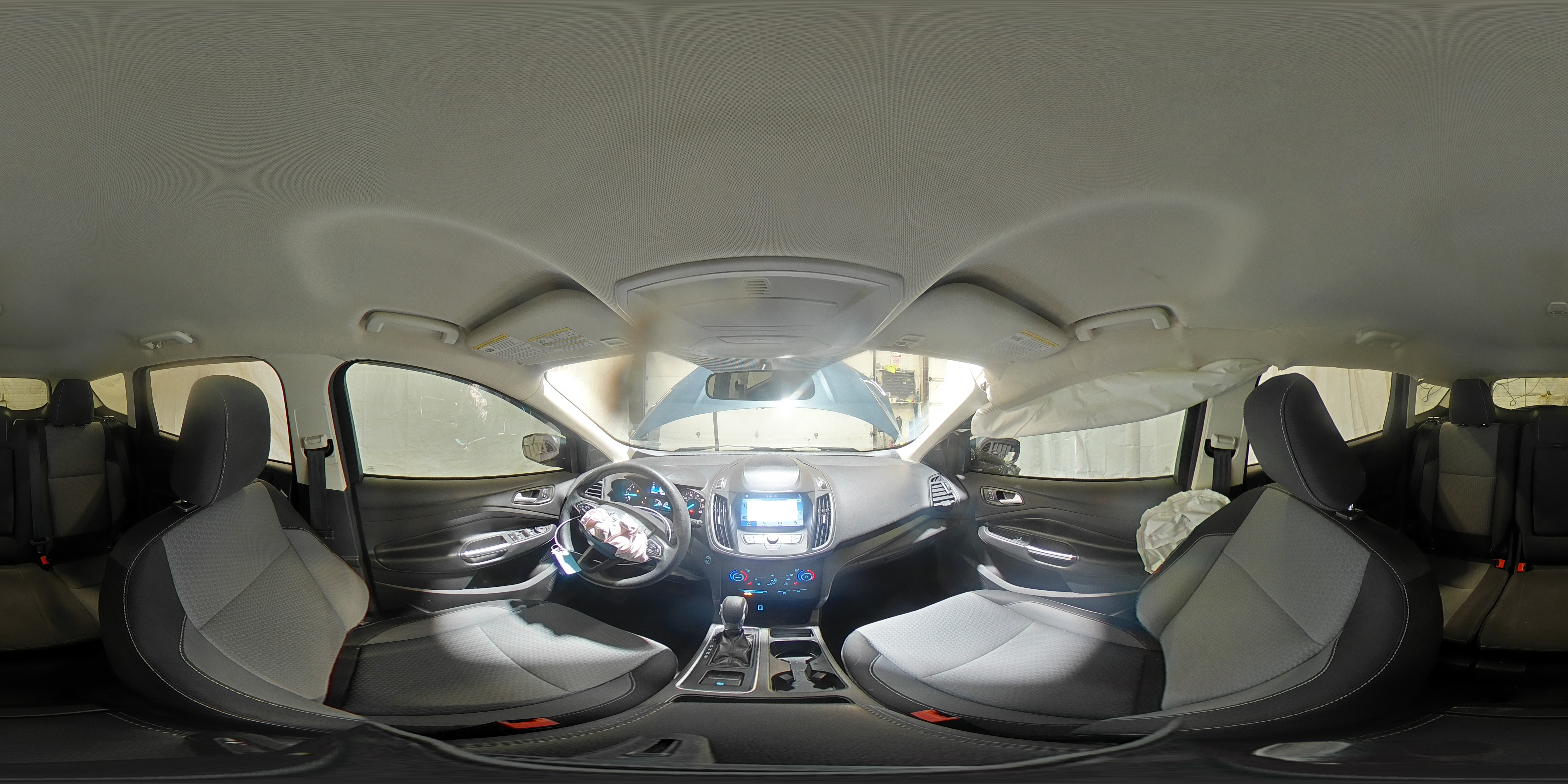 2019 Ford Escape - Image 14