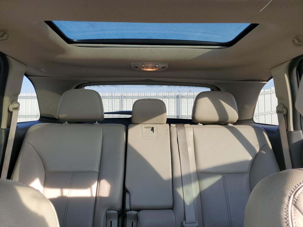 2012 Ford Edge - Image 10