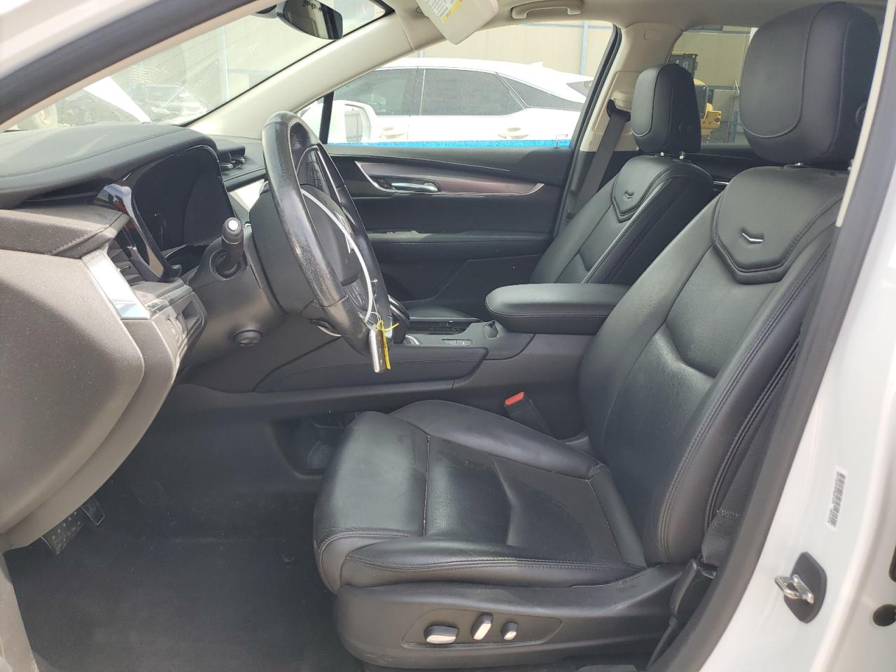 2019 Cadillac XT5 - Image 7