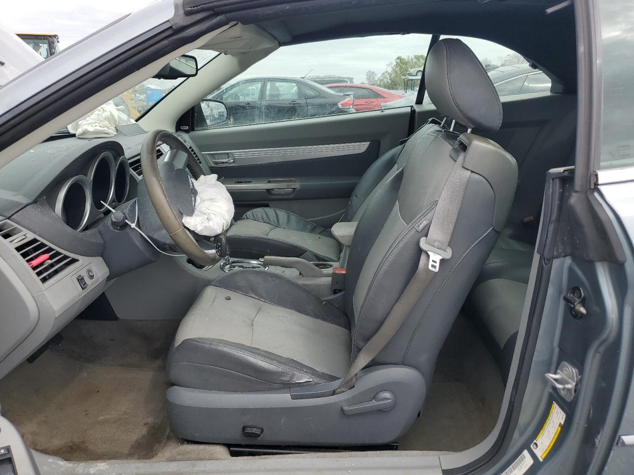 2008 Chrysler Sebring - Image 7