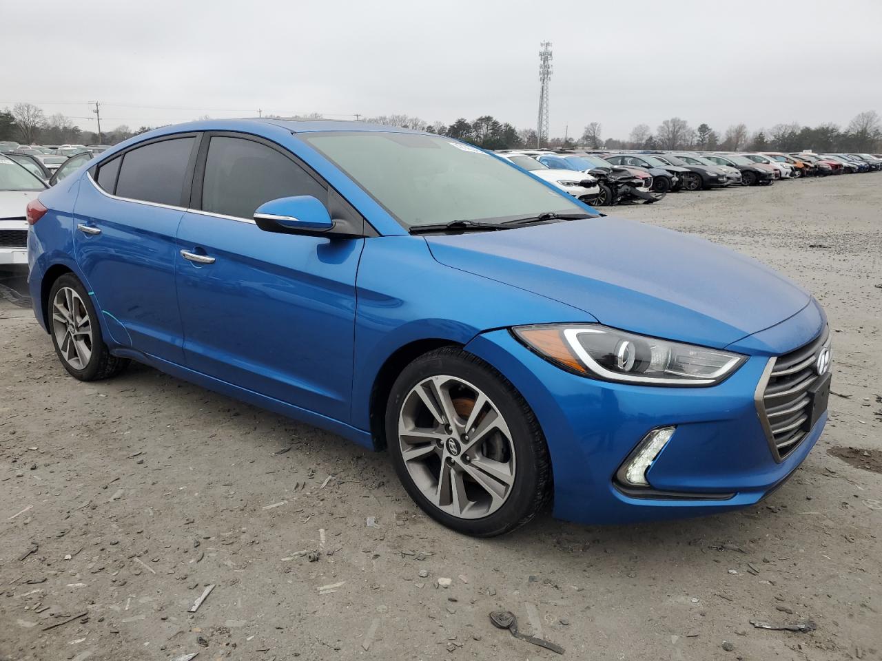 2017 Hyundai Elantra - Image 4
