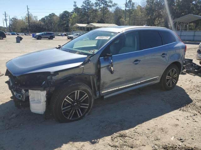  VOLVO XC60 2017 Синій