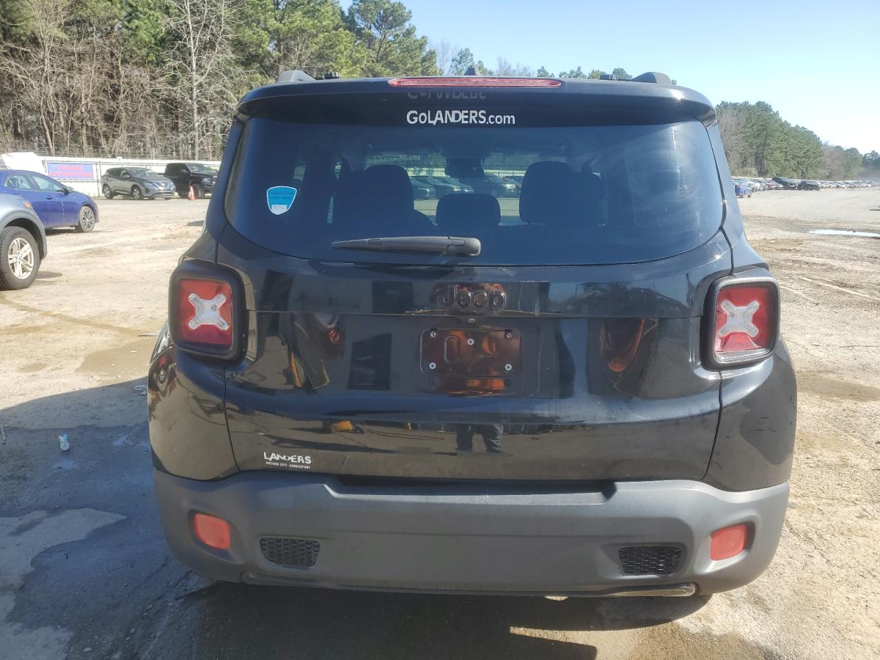 2017 Jeep Renegade - Image 6