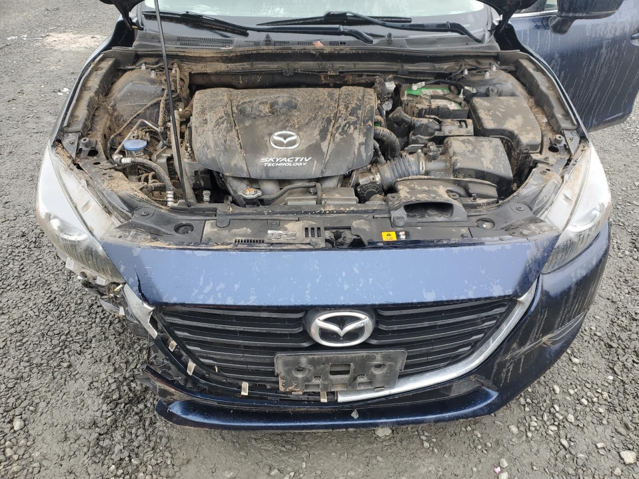 2018 Mazda 3 - Image 13