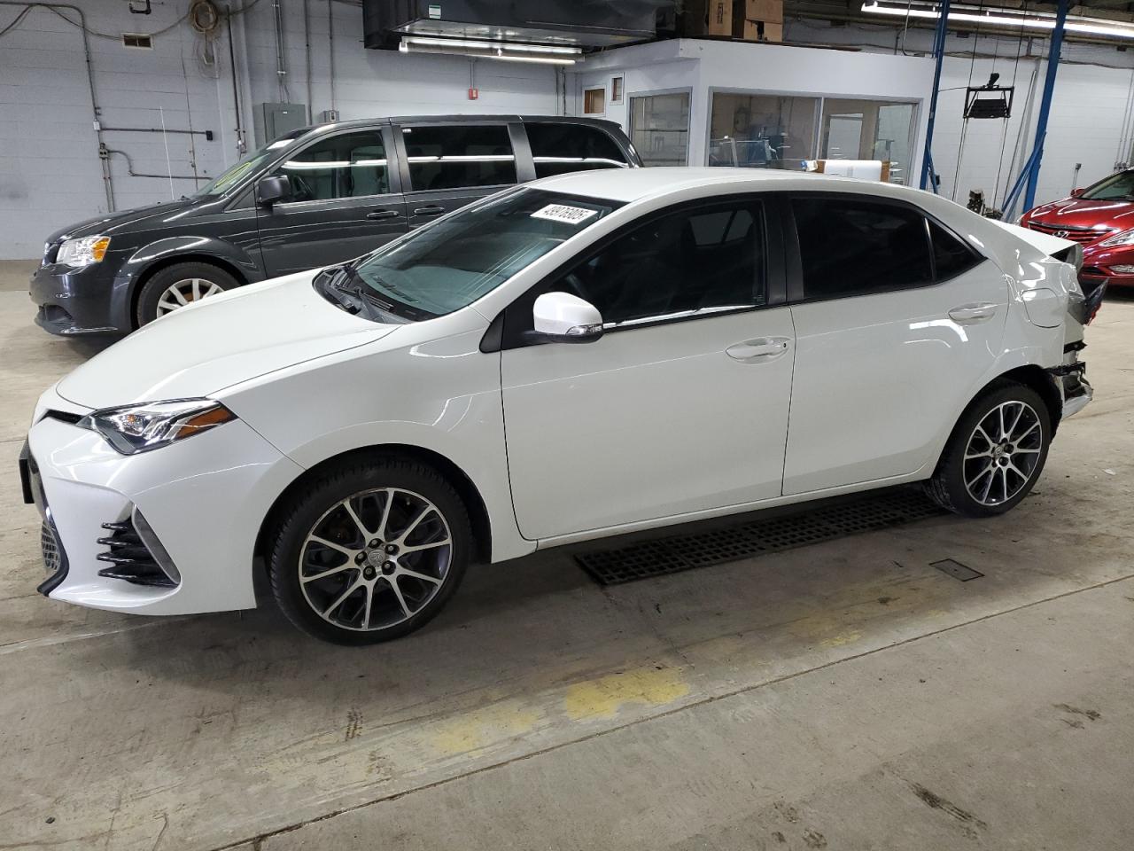2017 Toyota Corolla L на продаже в Wheeling, IL - Rear End