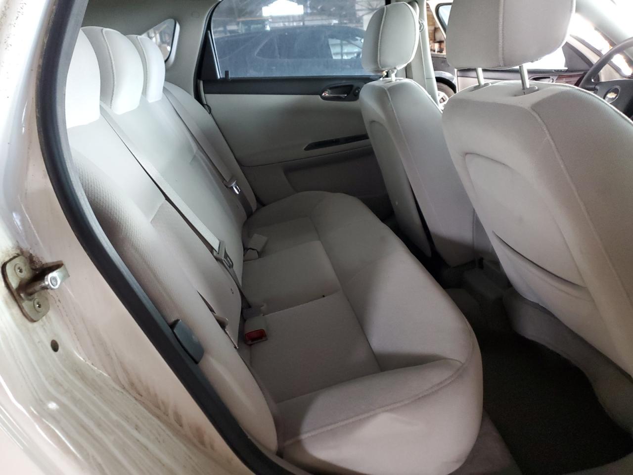 2008 Chevrolet Impala - Image 10