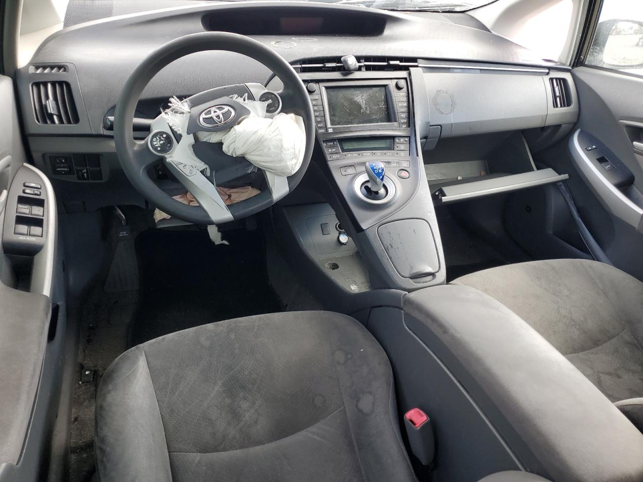 2010 Toyota Prius - Image 8