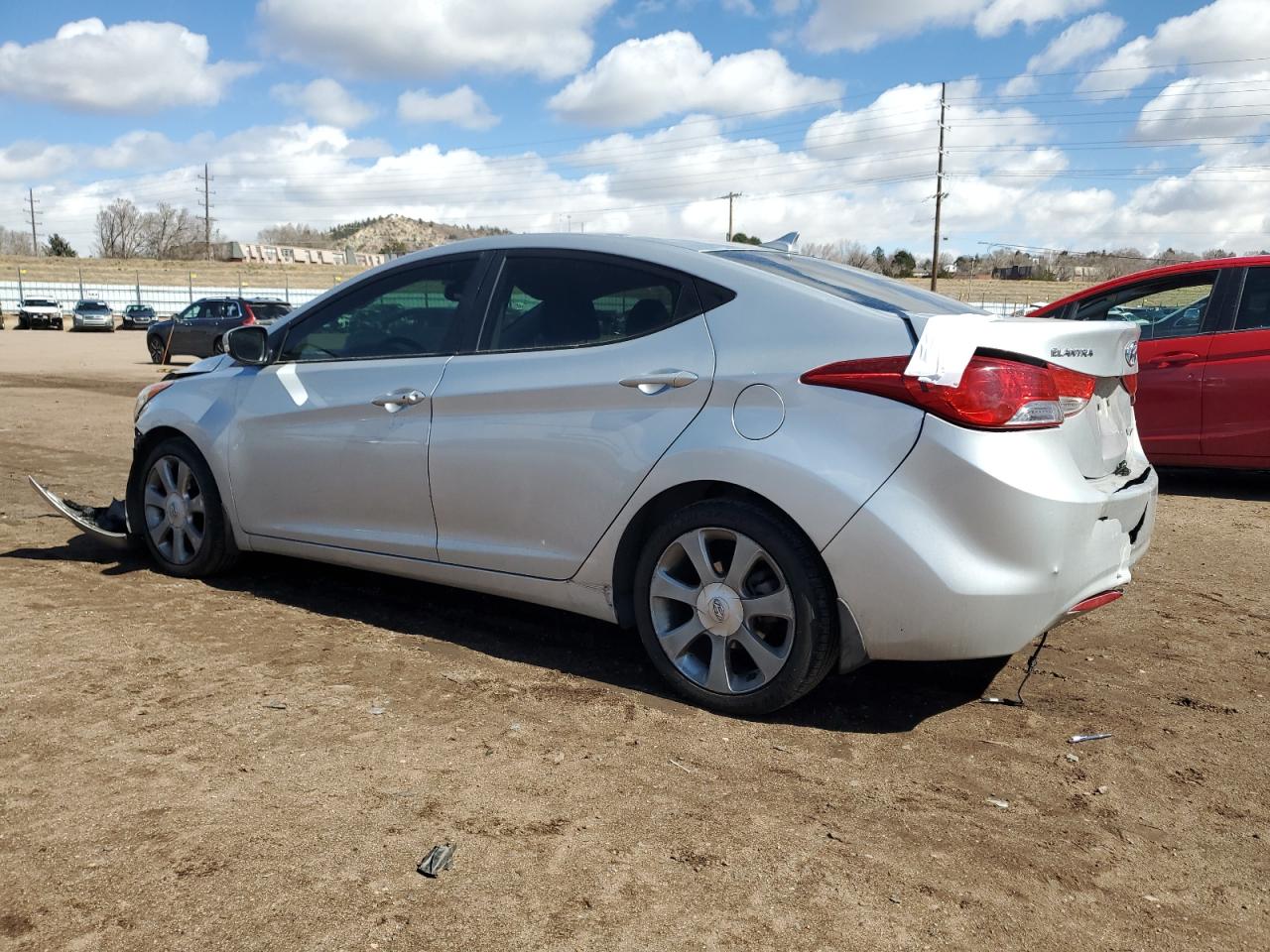 2013 Hyundai Elantra - Image 2