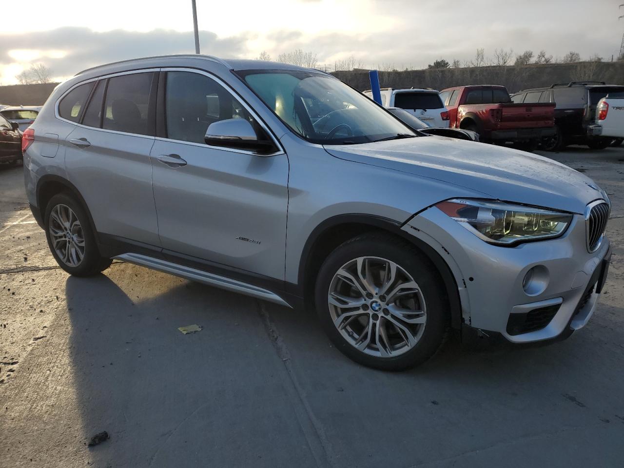 2016 BMW X1 - Image 4