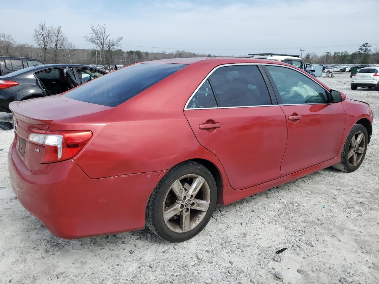 2014 Toyota Camry - Image 3