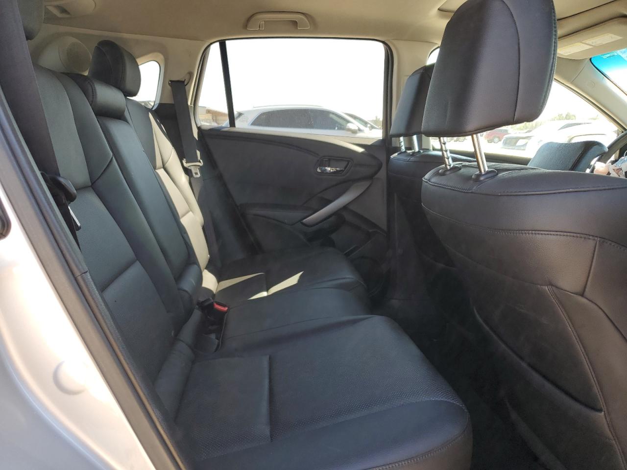 2015 Acura RDX - Image 11