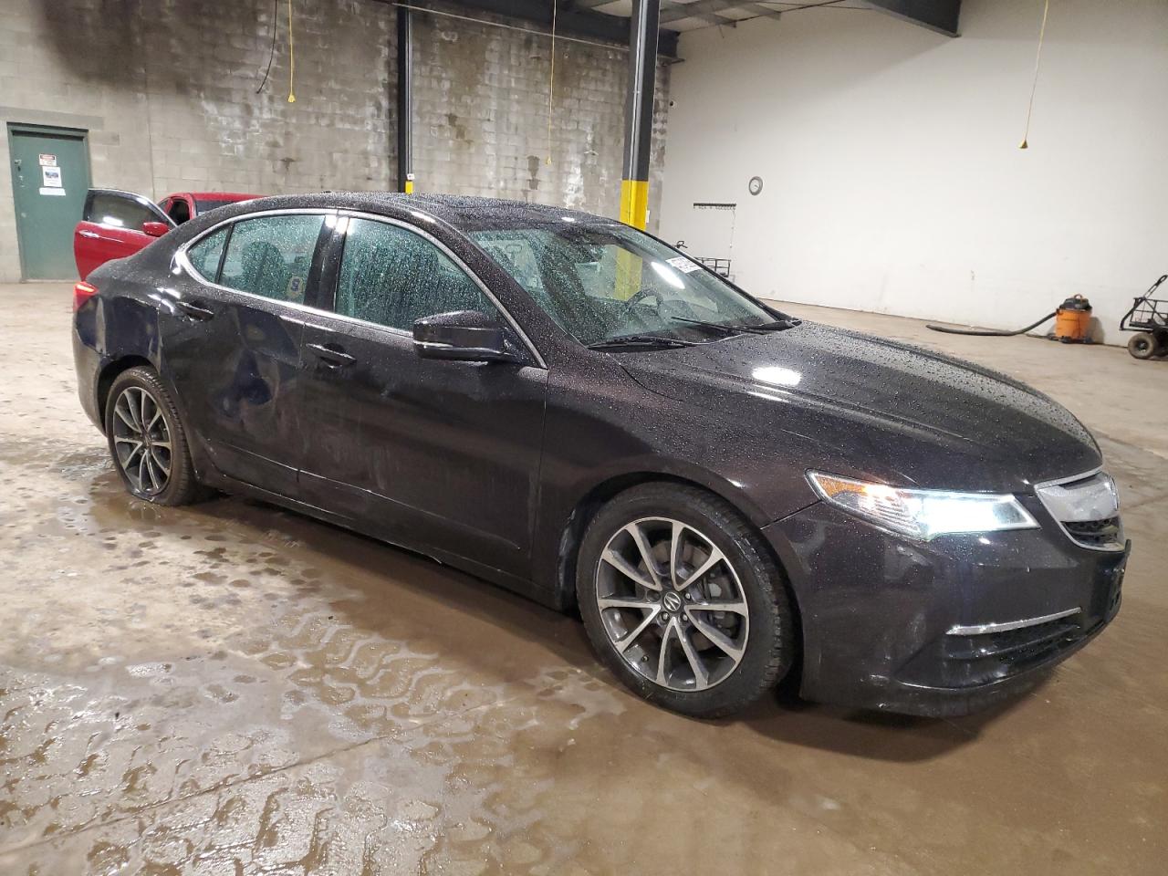 2015 Acura TLX - Image 4