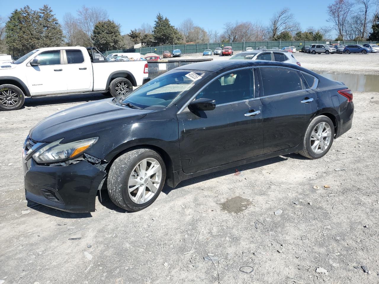 2017 Nissan Altima 2.5 for Sale in Madisonville, TN - Side
