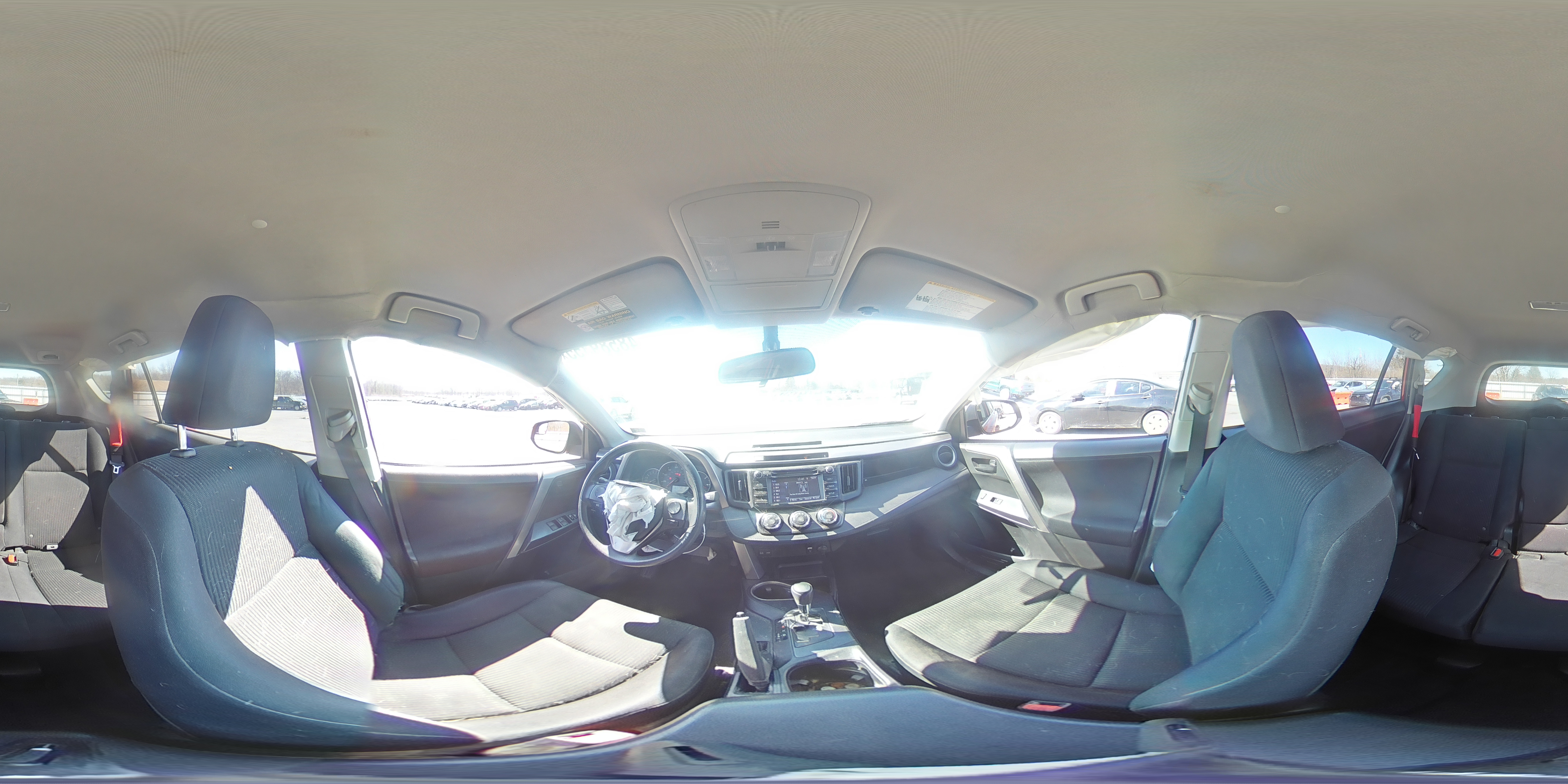2016 Toyota RAV 4 - Image 14