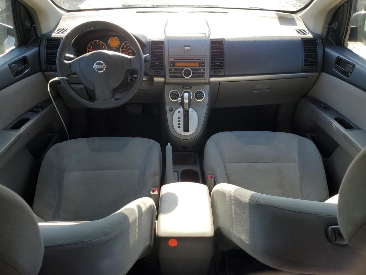 2009 Nissan Sentra - Image 8