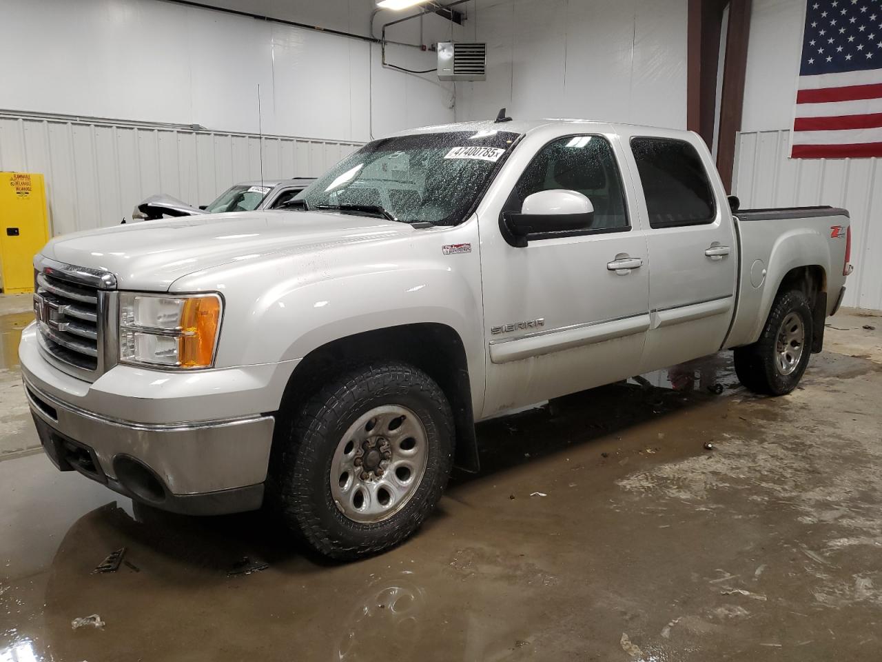 2010 GMC Sierra - Image 1