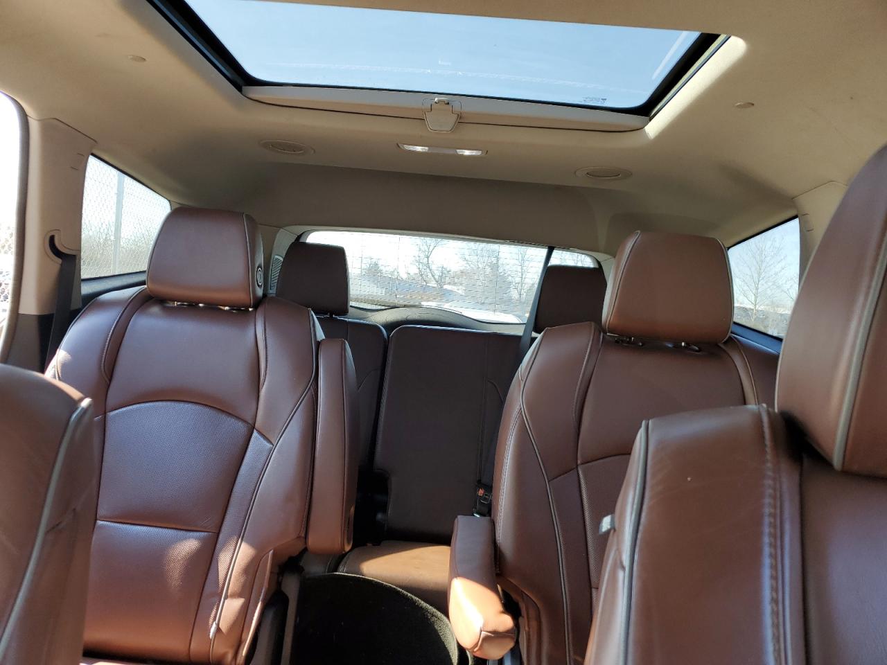 2018 Buick Enclave - Image 10