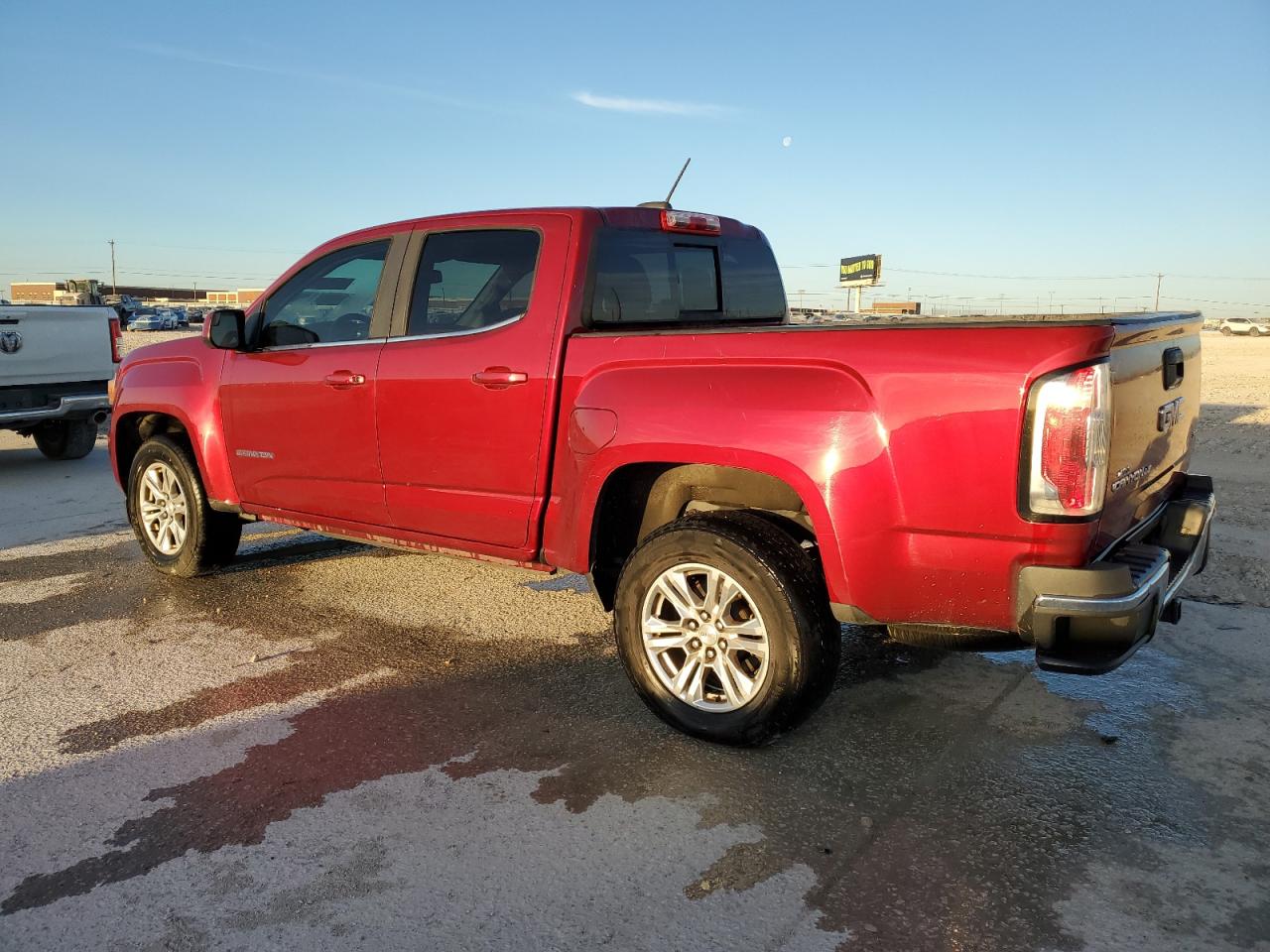 2020 GMC Canyon - Image 2